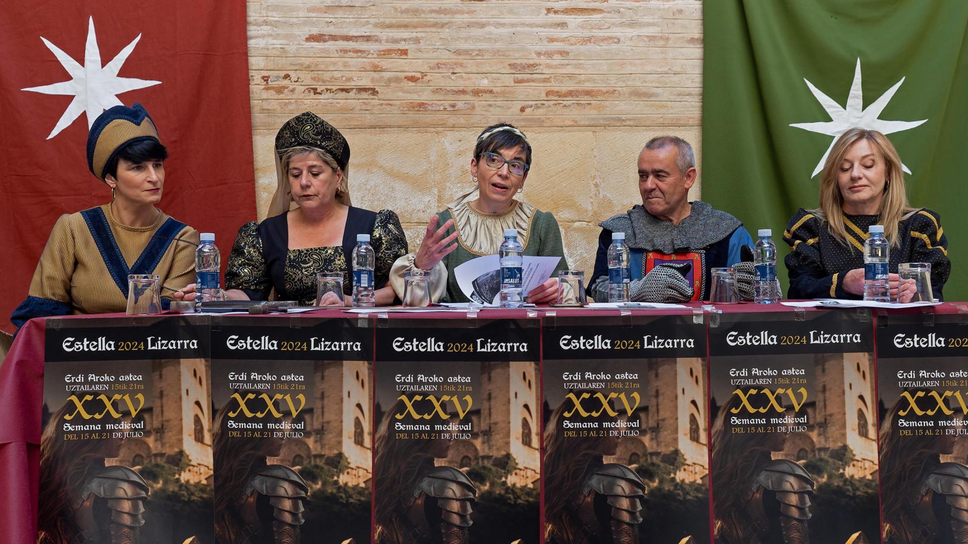 *A:MONTXO A.G.
*F: 2024-07-03
*L: ESTELLA-LIZARRA
*T: PRESENTACION XXV SEMANA MEDIEVAL
*P: