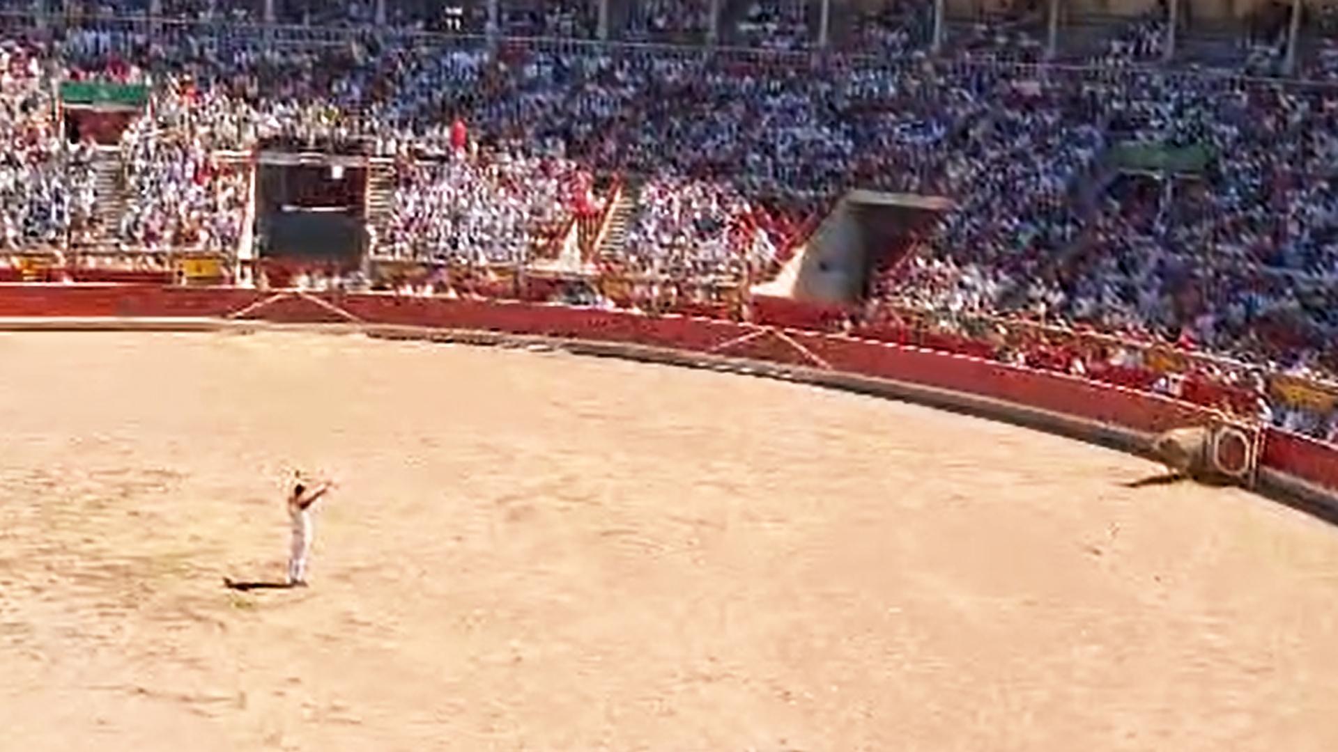 Vídeo de la cogid aa un rcortador en el festejo del 7 de julio