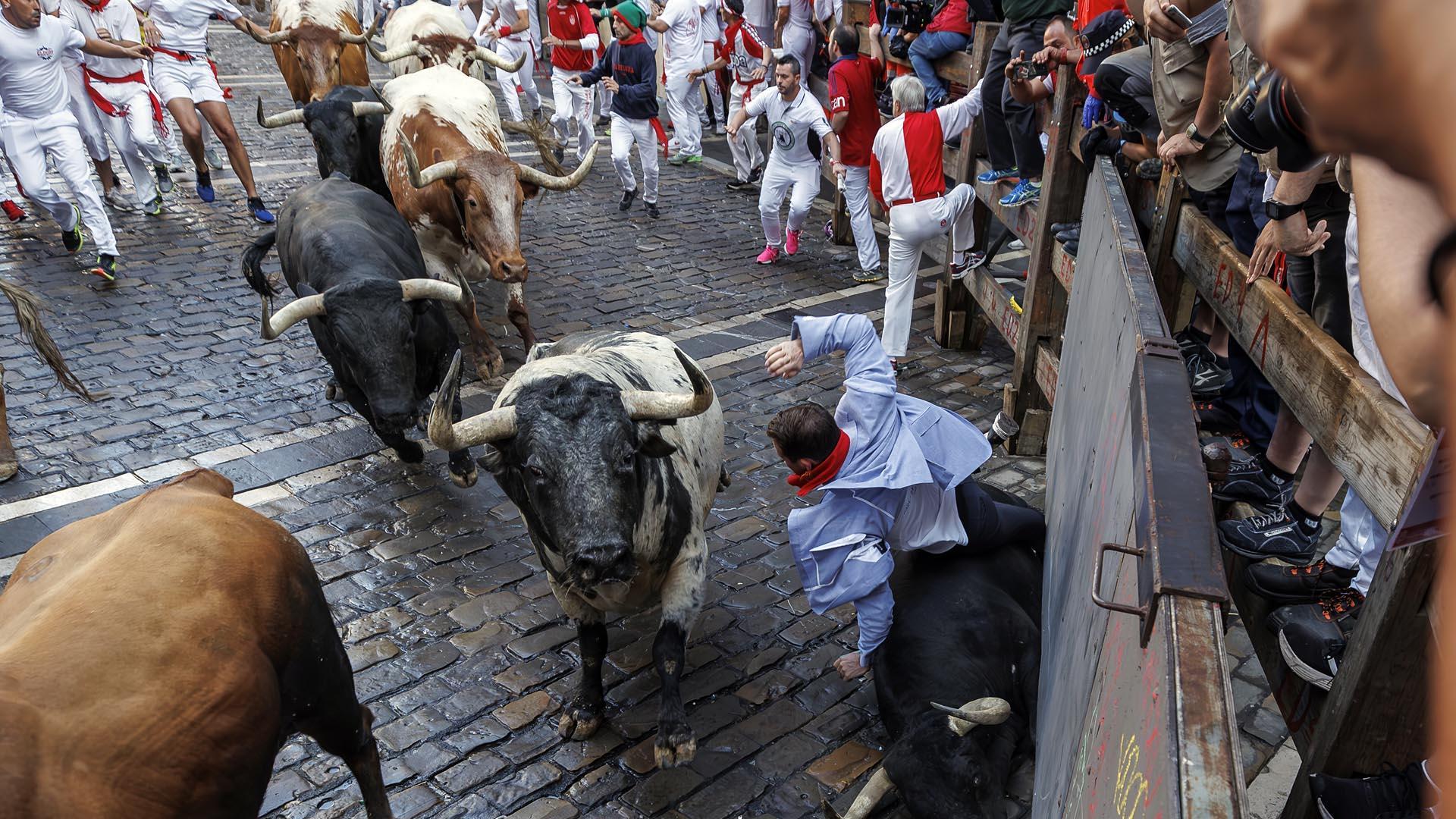 Cogida en la curva de Mercaderes. |