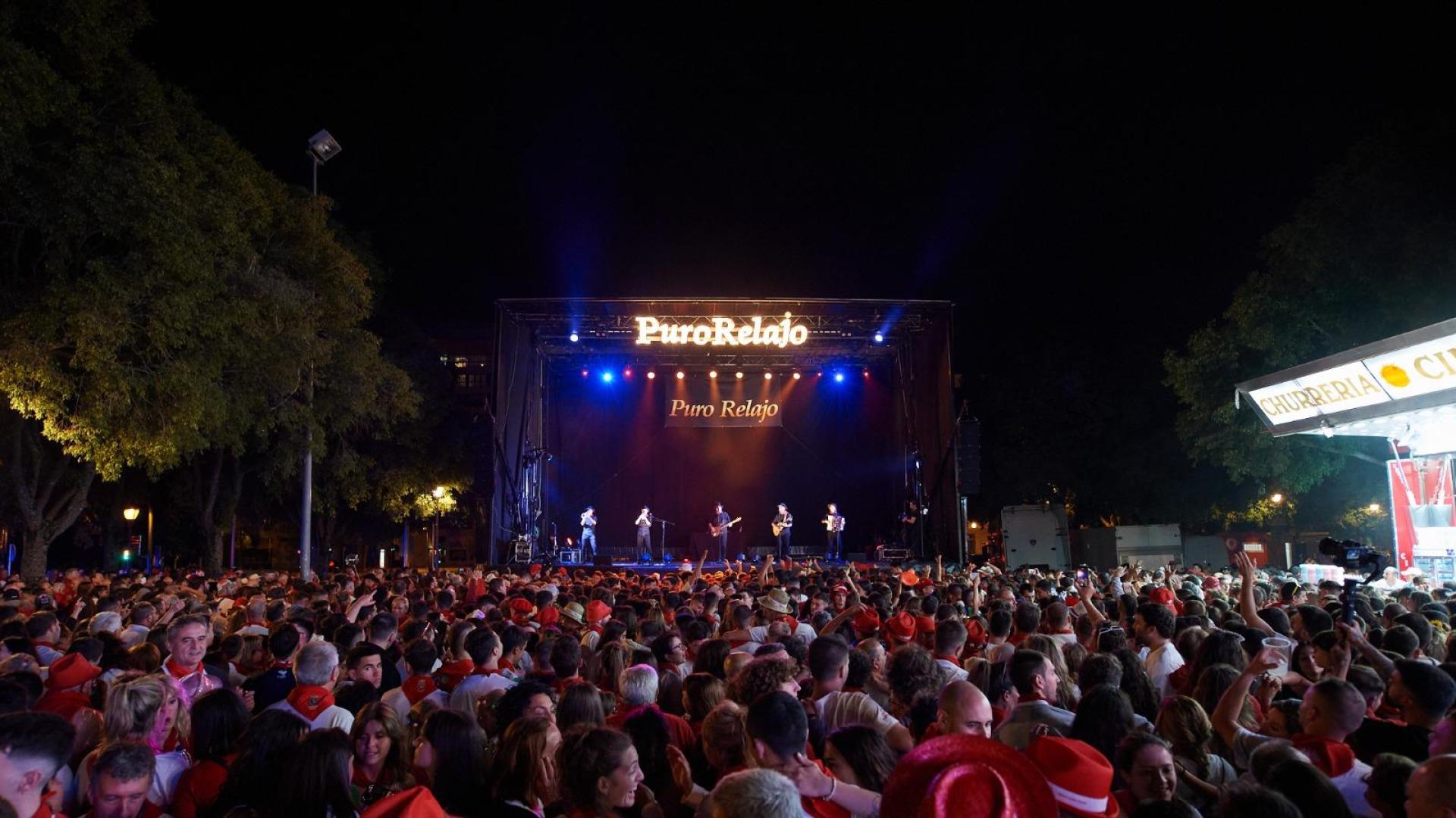 Concierto anterior de Puro Relajo en San Fermín