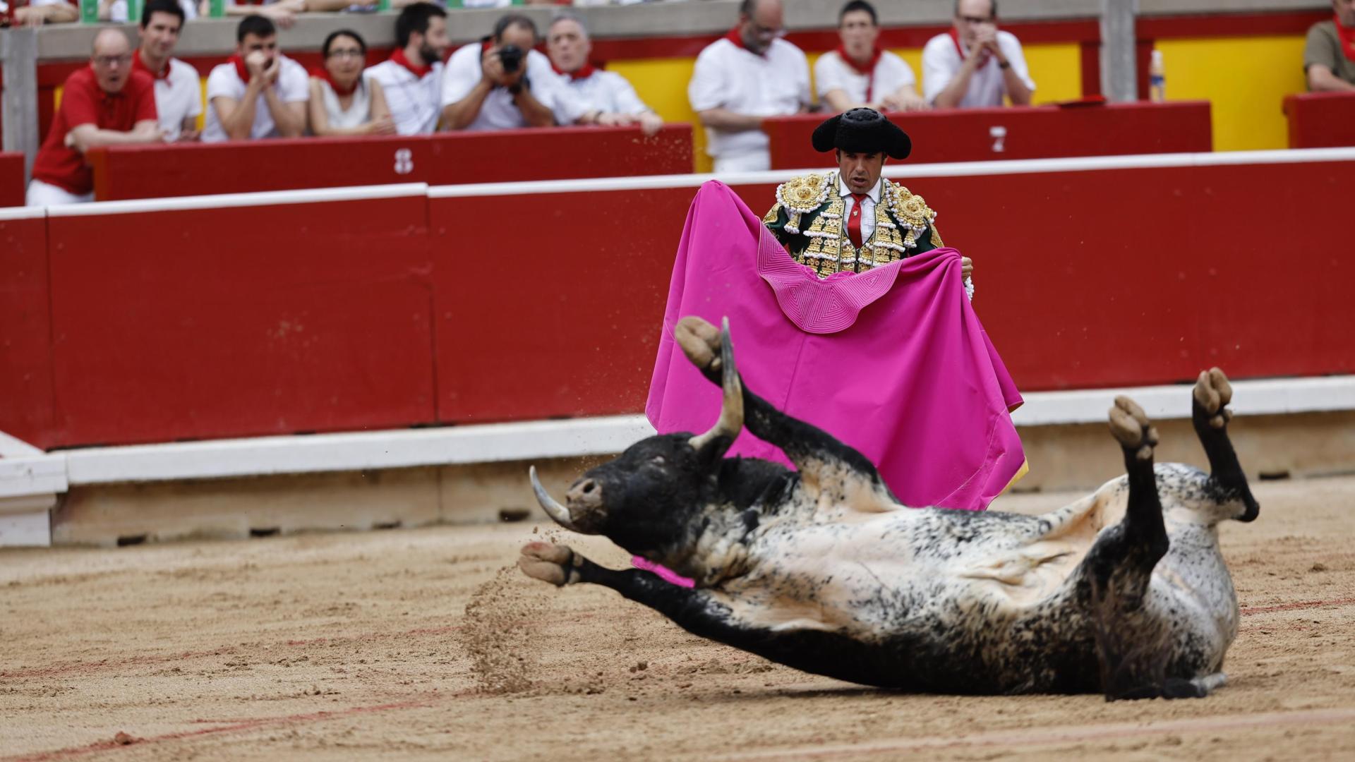 Voltereta de 'Cantaor', toro para Emilio de Justo