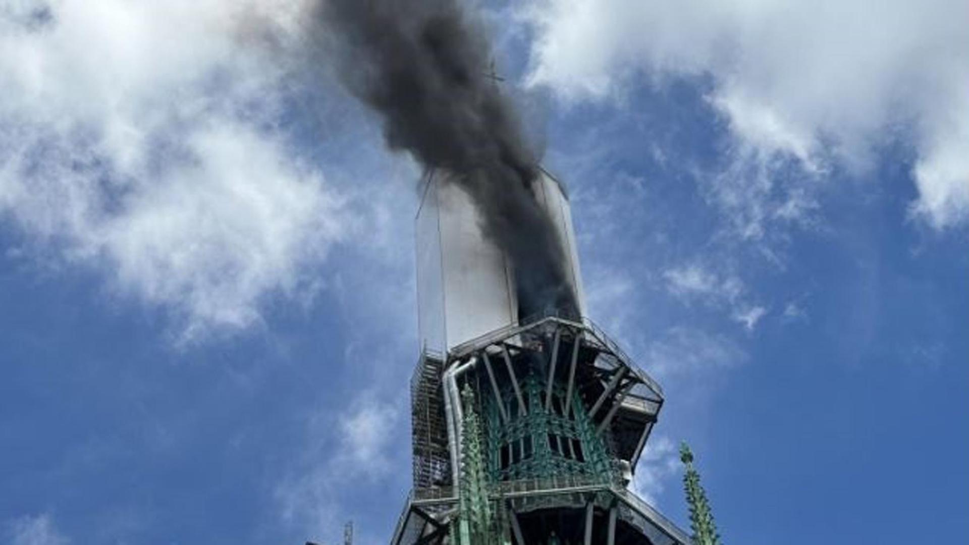 Incendio en la catedral de Ruán