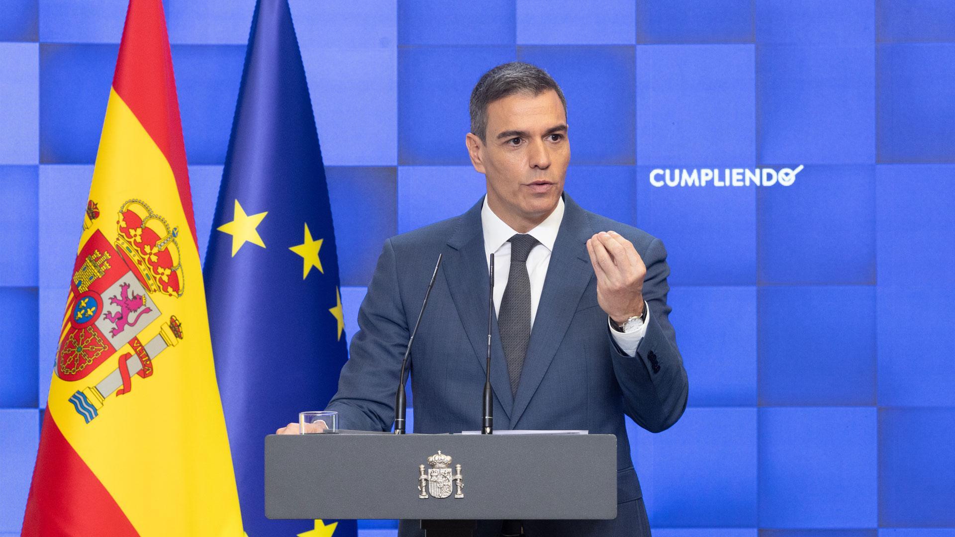 El presidente del Gobierno, Pedro Sánchez, comparece para hacer balance del curso político, en el Complejo de la Moncloa
