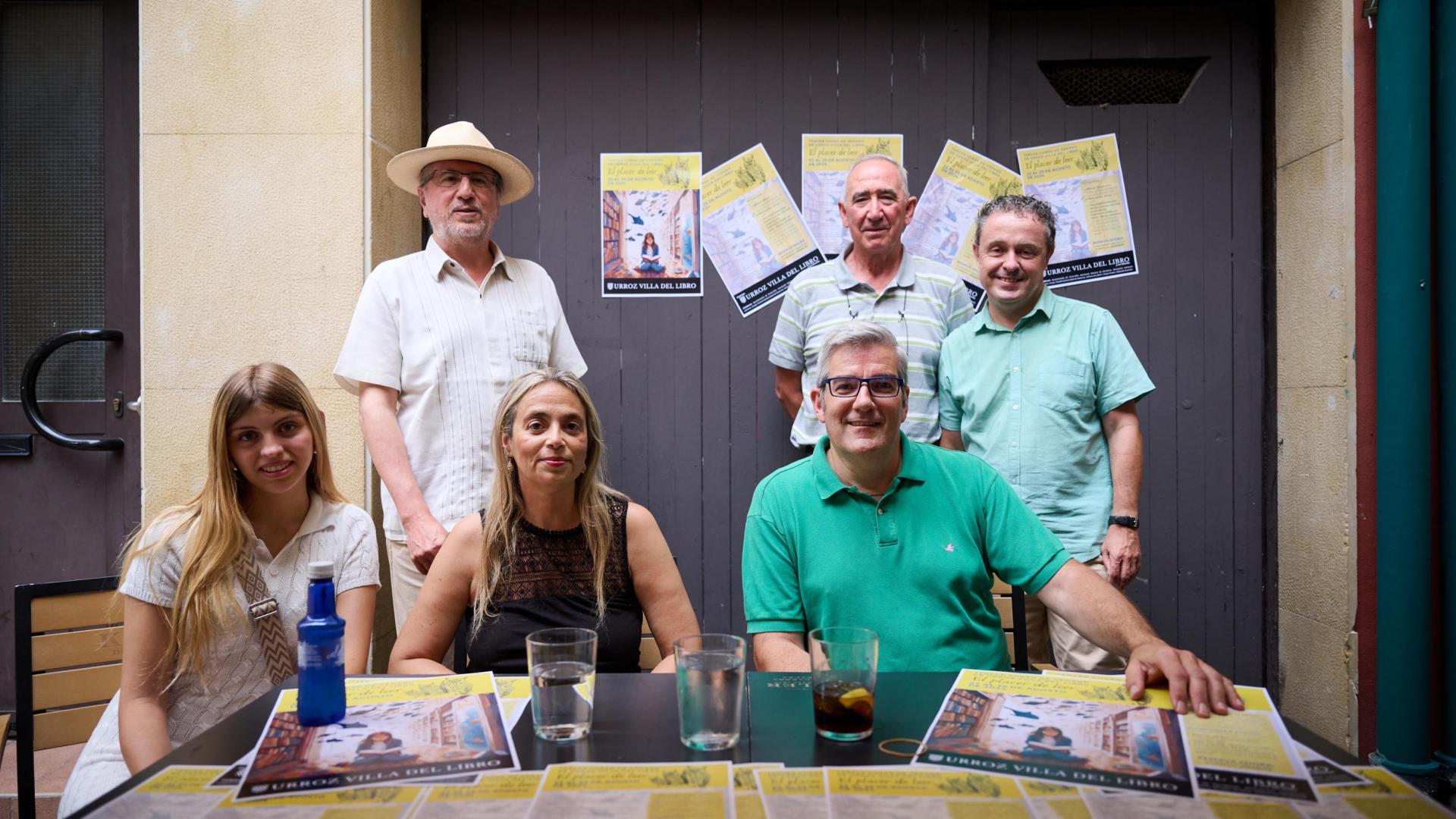 Organizadores del curso de verano del libro.
