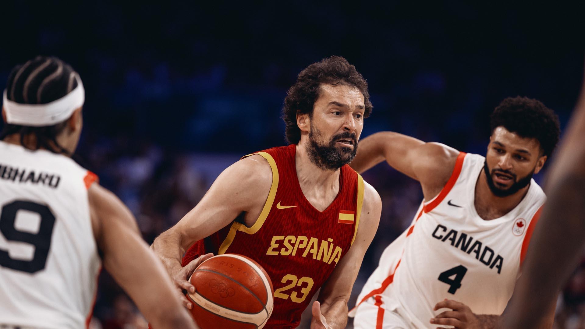 Sergio Llull, en una acción del partido ante Canadá