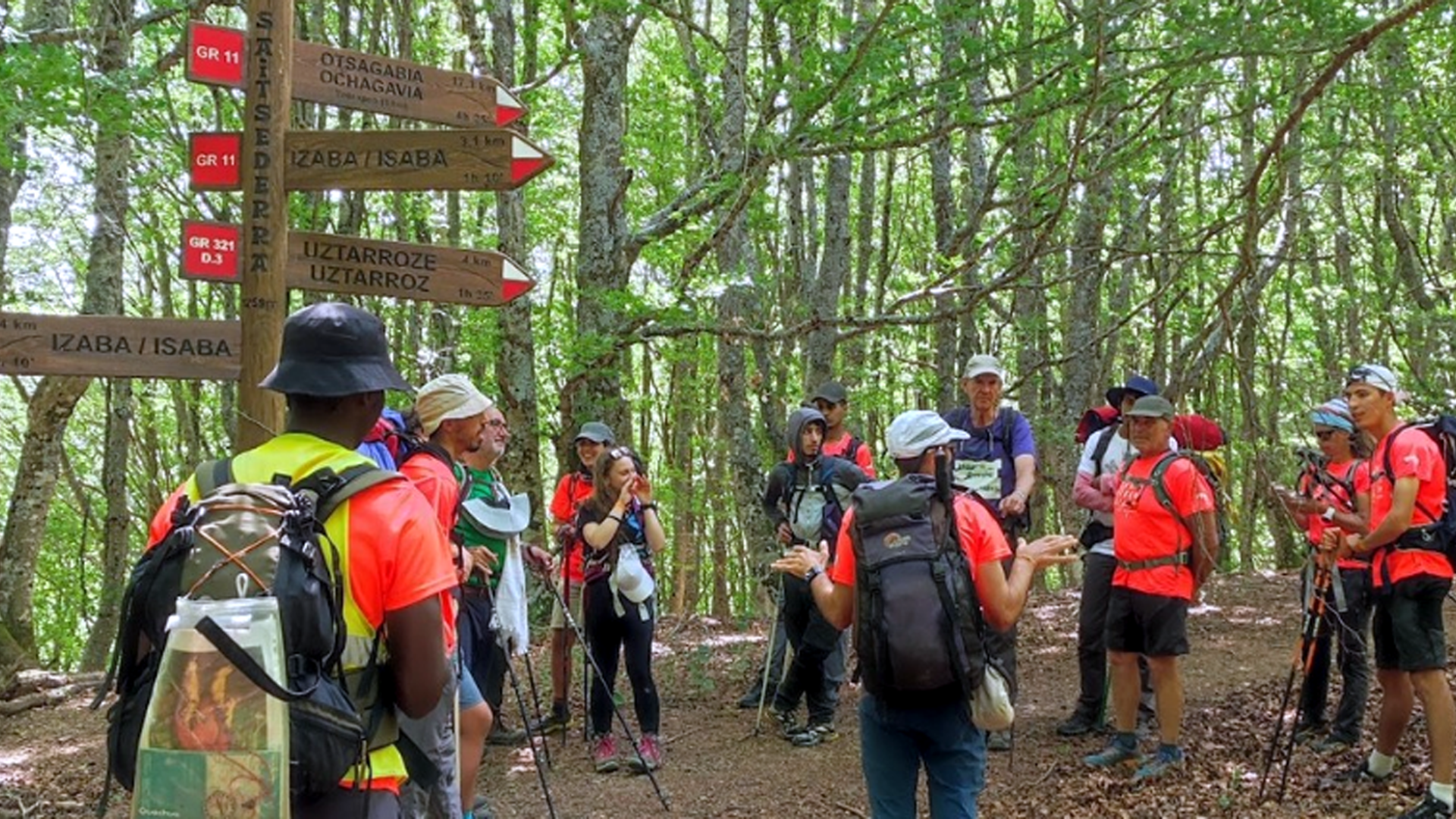 Ruta promovida recientemente por la Asociación Transpirenaica Social Solidaria, a su paso por Navarra