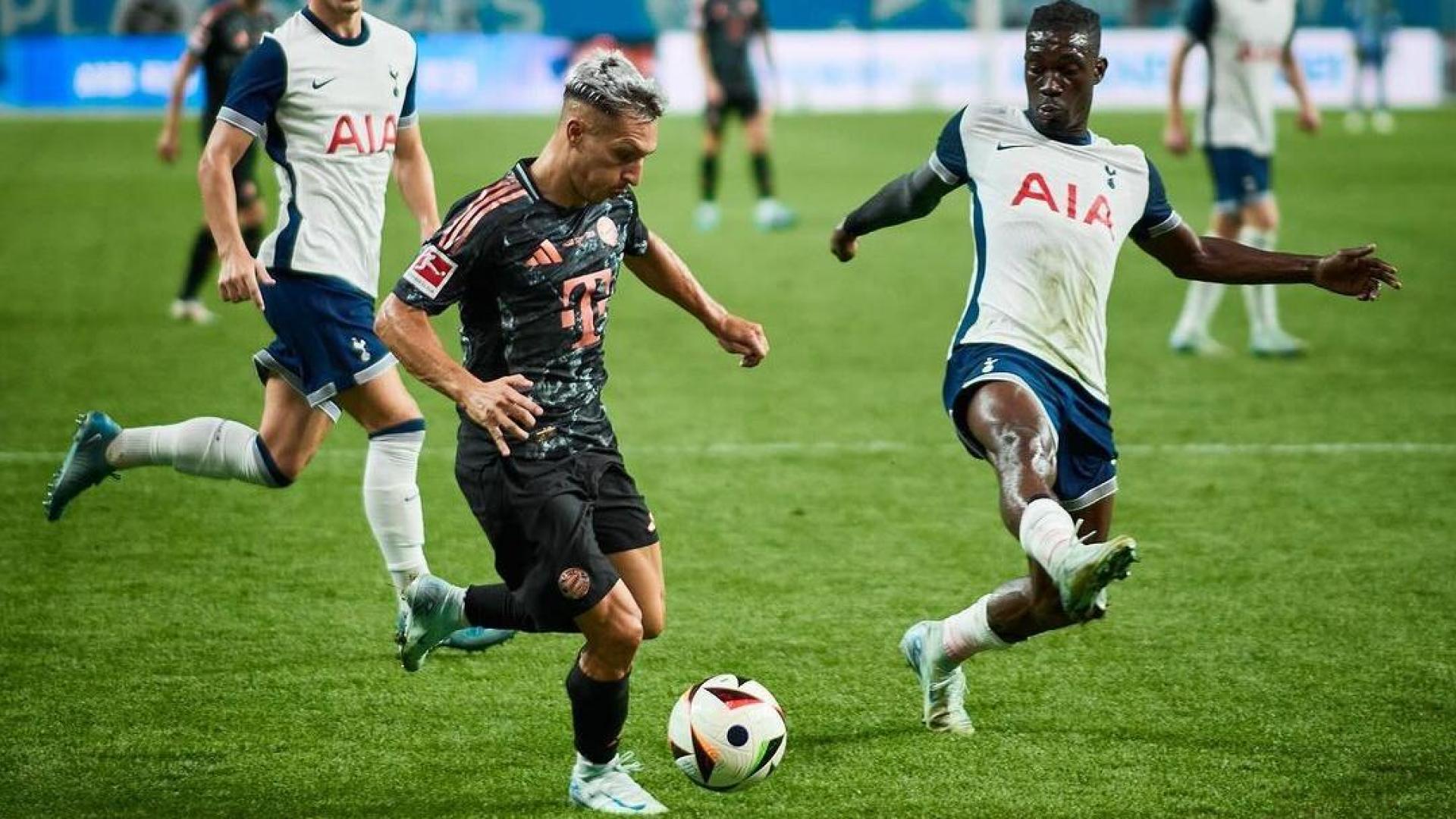 Bryan Zaragoza, en el último partido en Corea del Sur de pretemporada contra el Tottenham