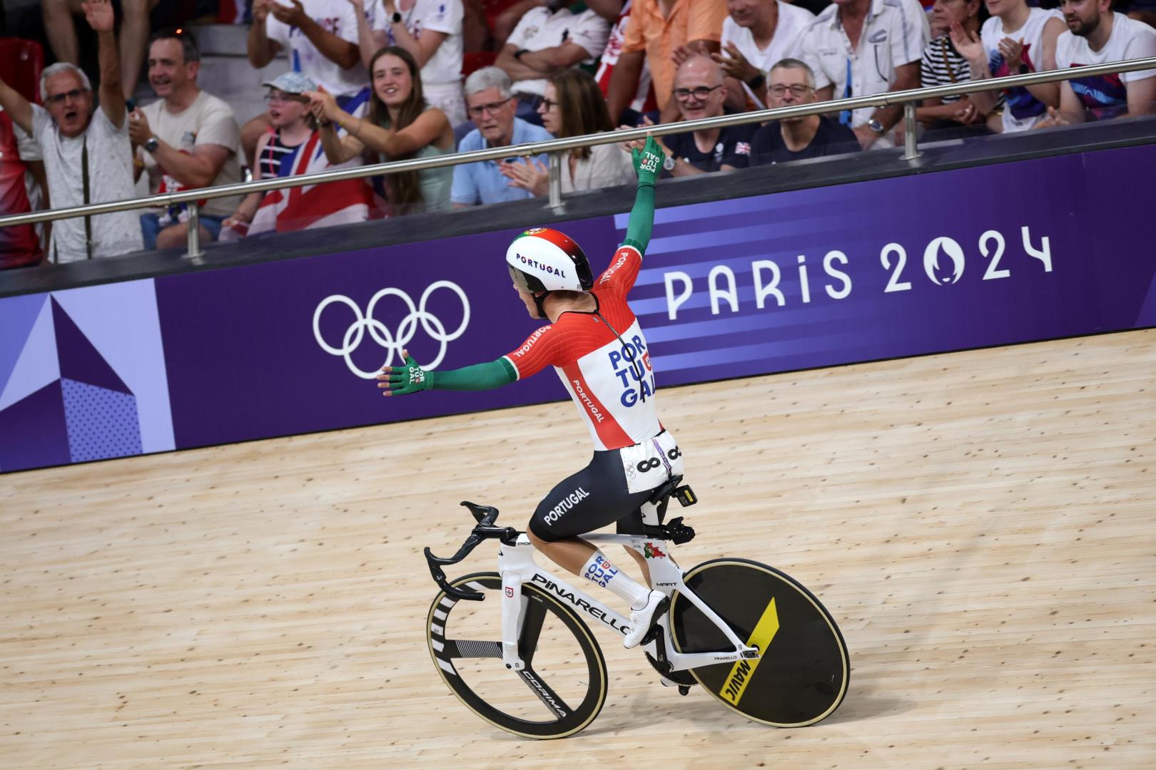 Leitao se ha convertido esta tarde en el primer deportista portugués que gana dos medallas en los mismos Juegos.