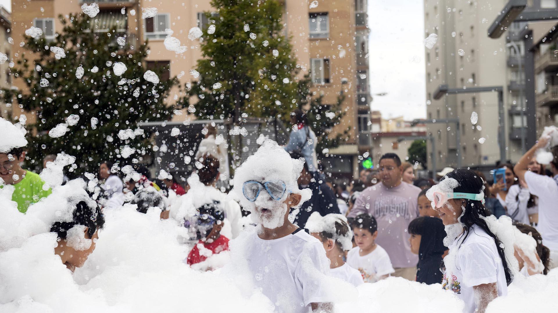 Fotos del cohete de fiestas de Burlada./