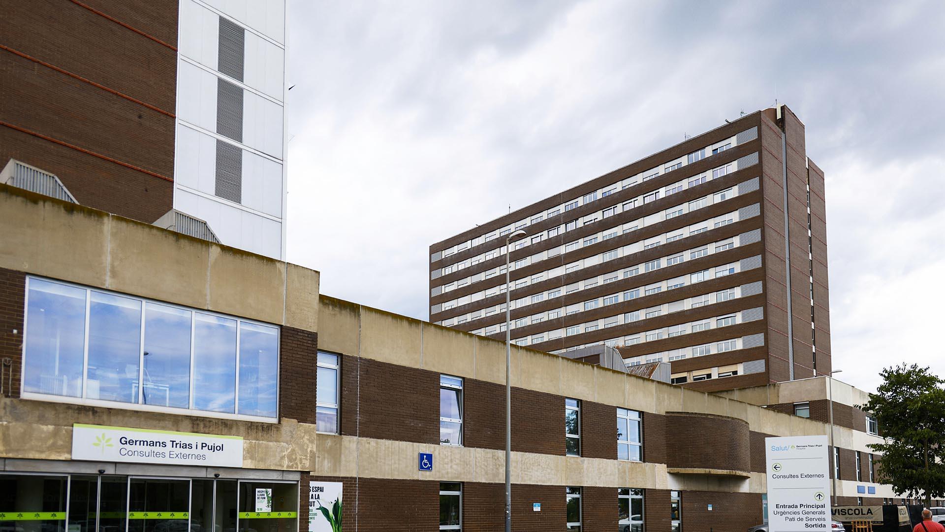 Exterior del hospital Hospital Germana Trias i Pujol donde permanece ingresado el padre de Lamine Yamal