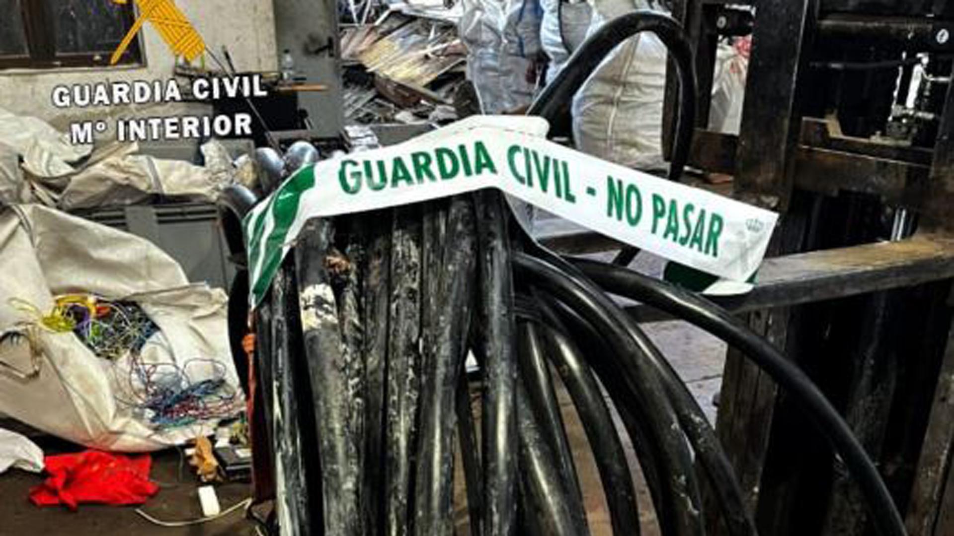 Desarticulado un grupo criminal que se dedicaba al hurto de cable de telefonía en Navarra
