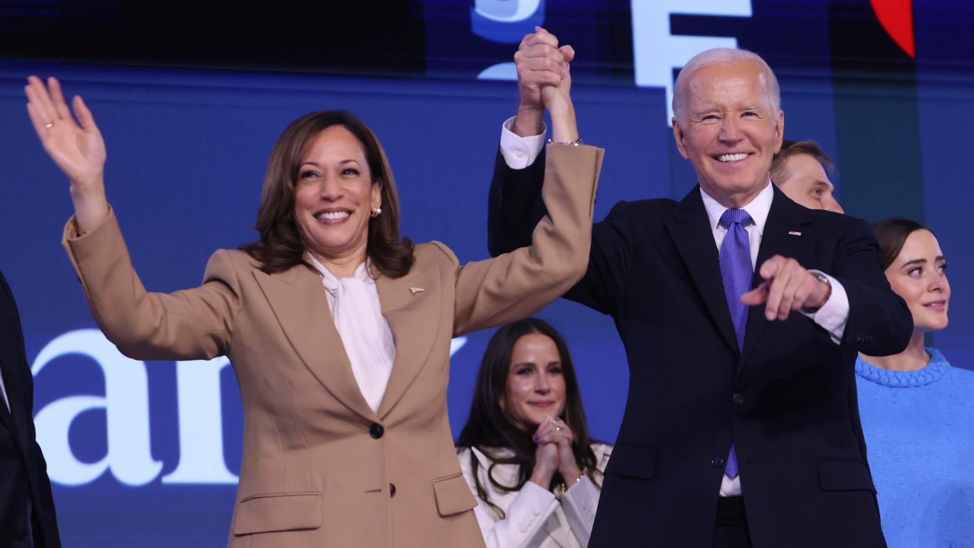 Biden entrega la antorcha a Harris