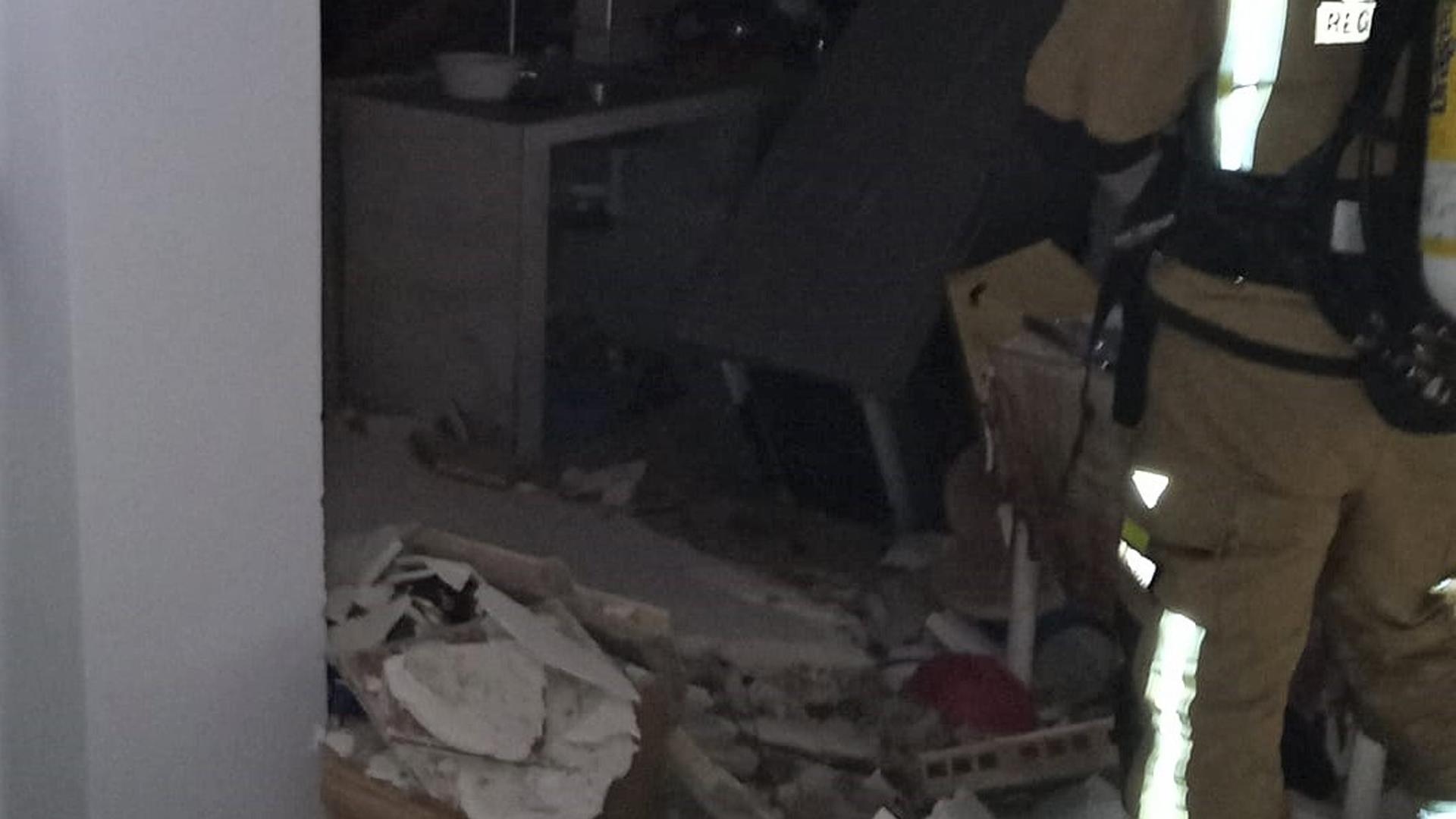 Herido un menor de 17 años tras explotar una bombona de butano en un piso de Mula (Murcia)