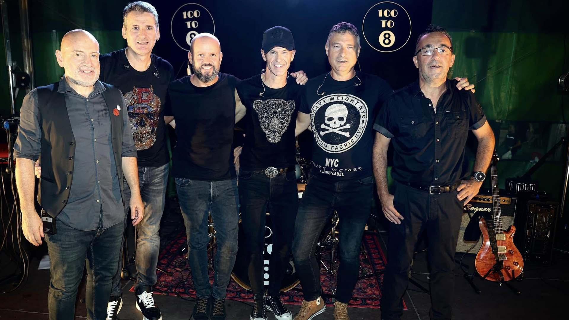 La banda 100 TO 8