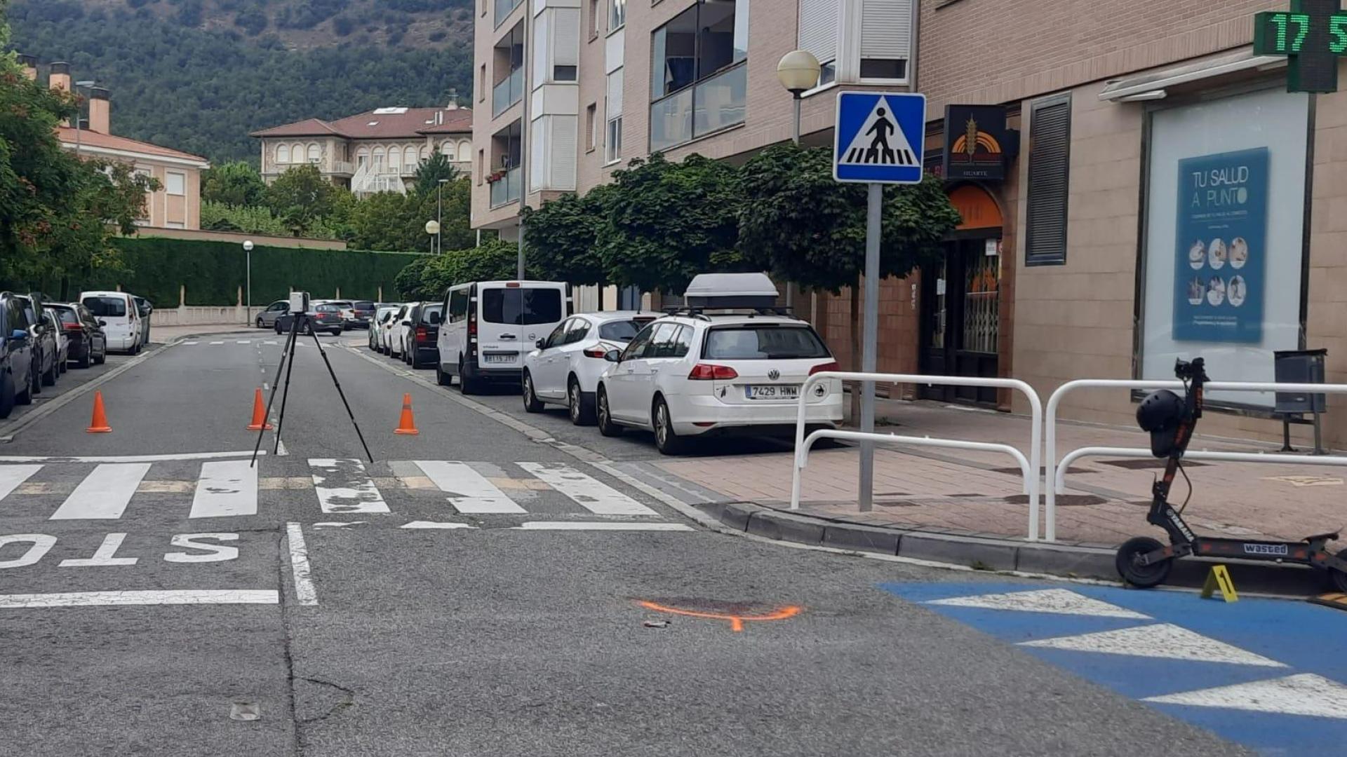 El accidente ha ocurrido en la intersección de las avenid Ugarrandía con la calle Leandro Azcárate de Huarte