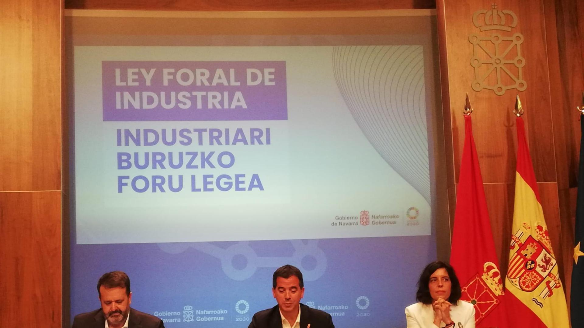 El consejero de Industria y Transición Ecológica y Digital Empresarial, Mikel Irujo, ha presentado este lunes en rueda de prensa el borrador de la futura Ley Foral de Industria