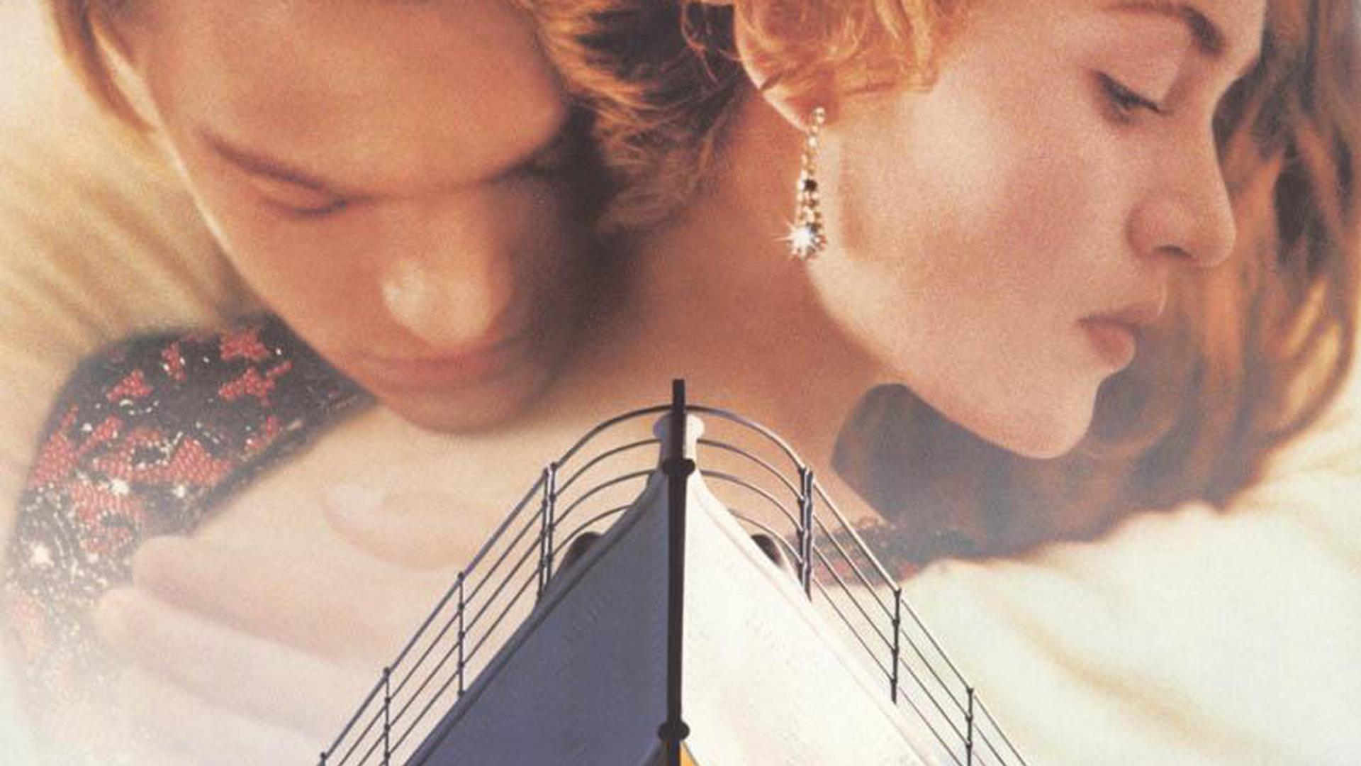 Cartel de la película 'Titanic', con la recreación de la barandilla del barco