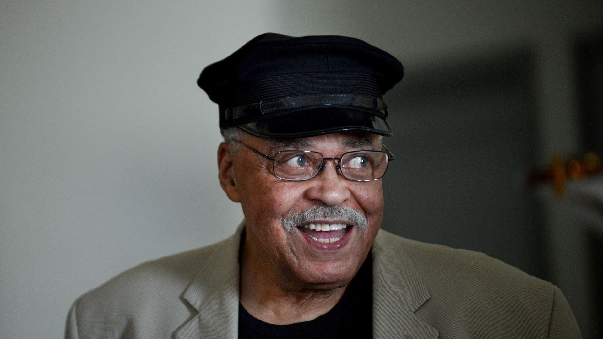 Fotografía de archivo del actor norteamericano James Earl Jones  que puso voz a emblemáticos personajes del cine como Darth Vader, de 'Star Wars' o 'Mufasa' en 'El Rey León'