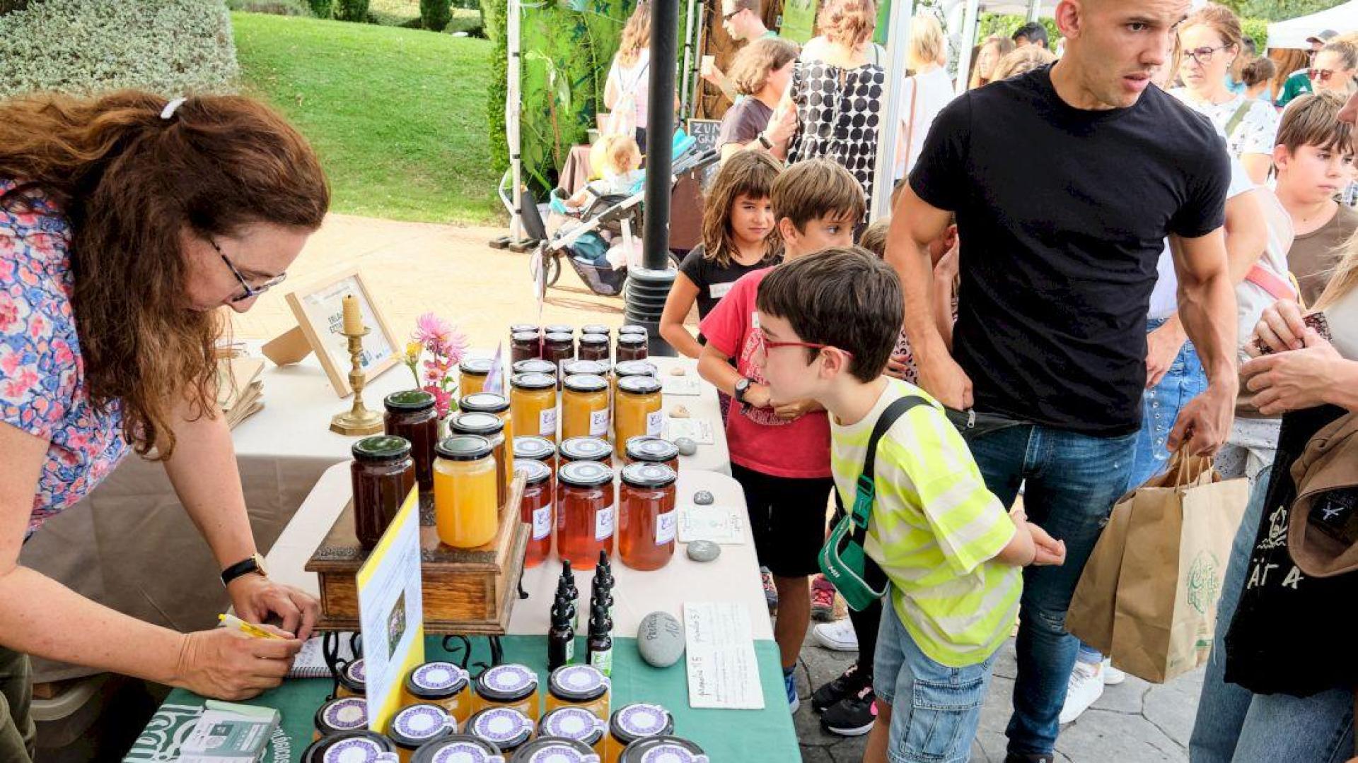 El Parque de los Sentidos de Noáin acoge la IX Feria Ecológica de Navarra todo el finde.