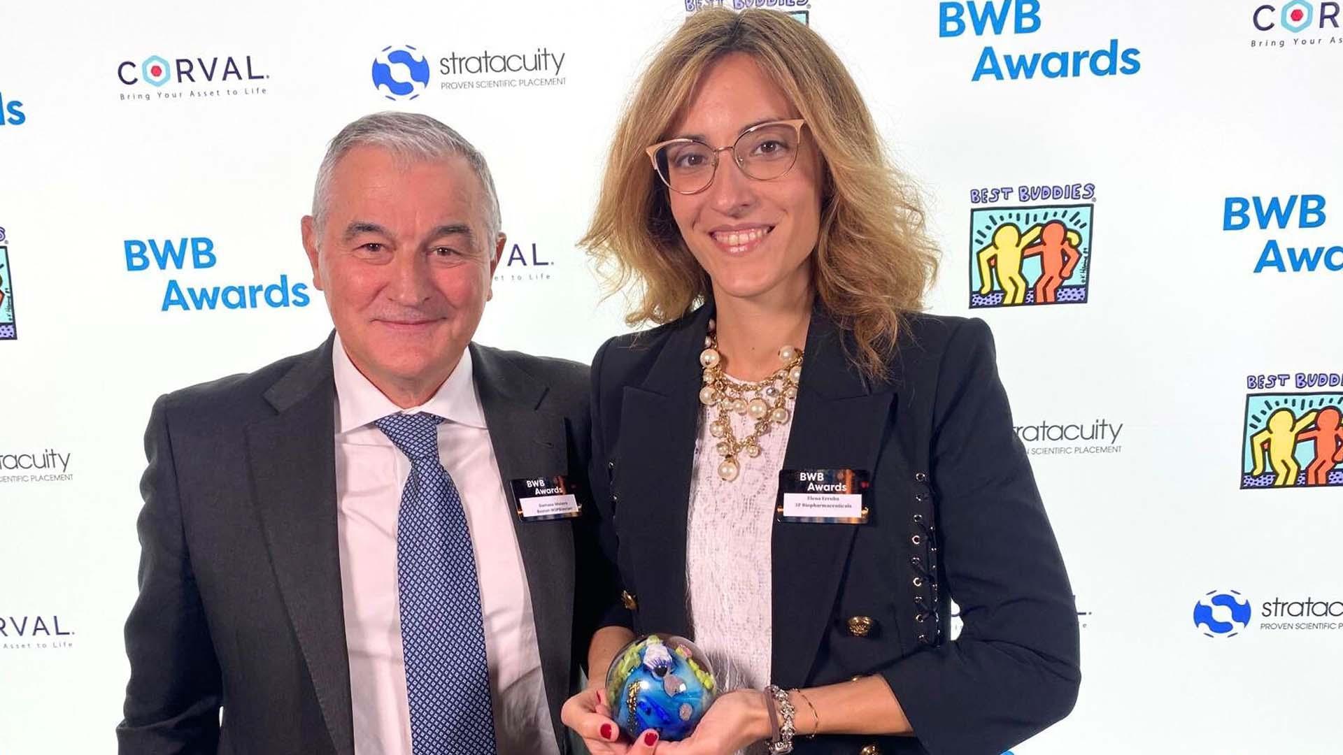 Dámaso Molero (CEO) y Elena Erroba (CCO), en la recogida de premios de BWB Awards en Boston