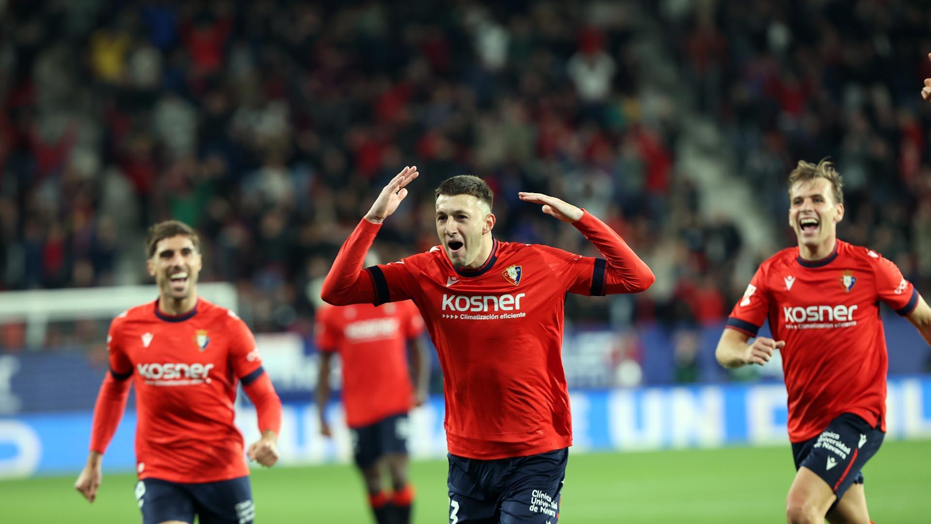Fotos del Osasuna 4-2 Barcelona de la jornada 8./