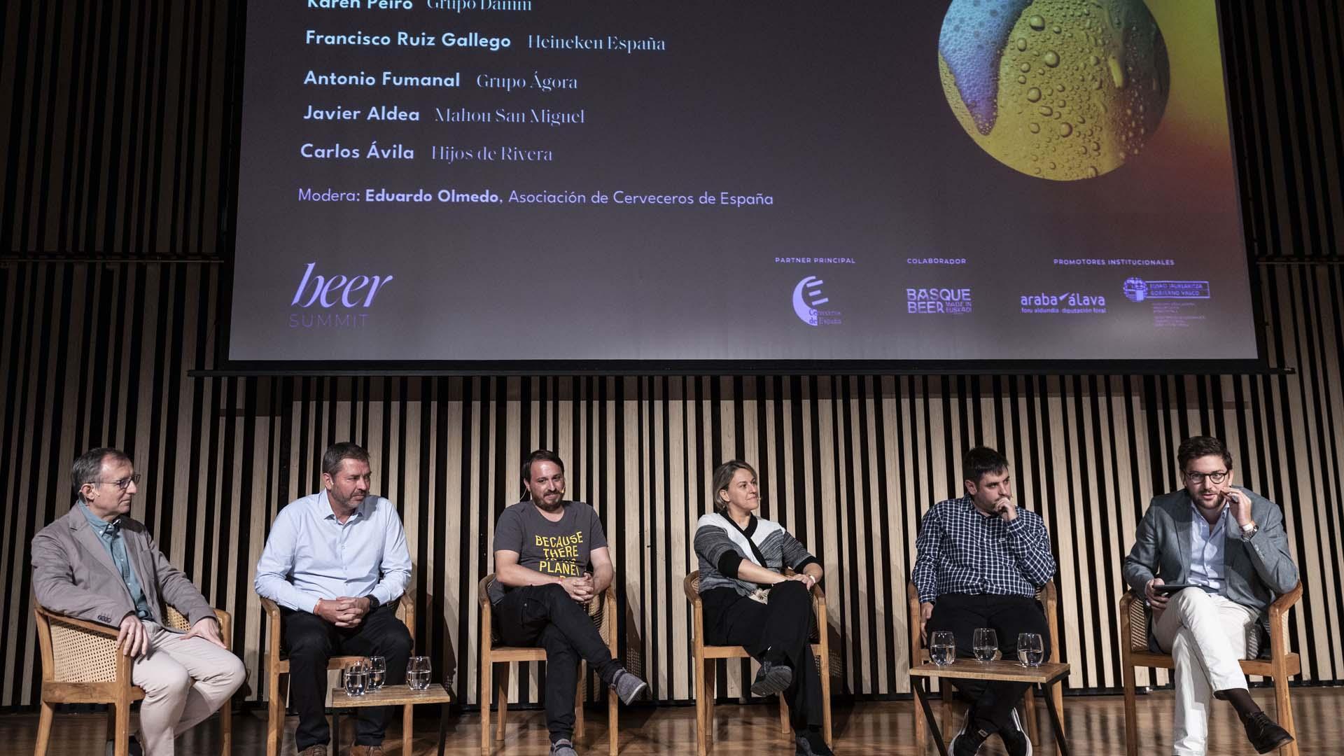 Participantes en la mesa redonda sobre la 'Innovación y la cerveza en la gastronomía', desarrollada en el Basque Culinary Center de San Sebastián