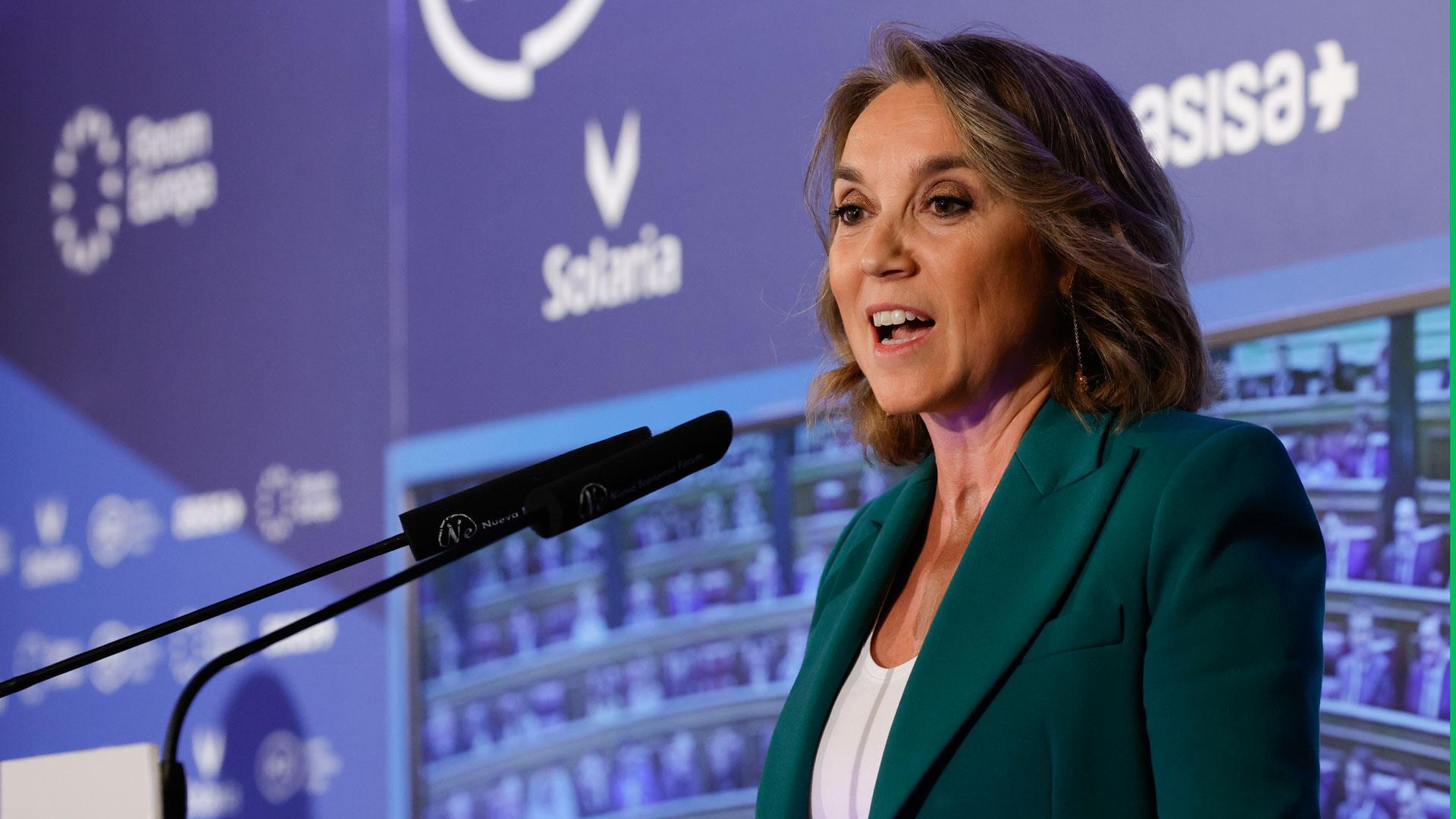 La secretaria general de PP, Cuca Gamarra, participa en un desayuno informativo del Fórum Europa