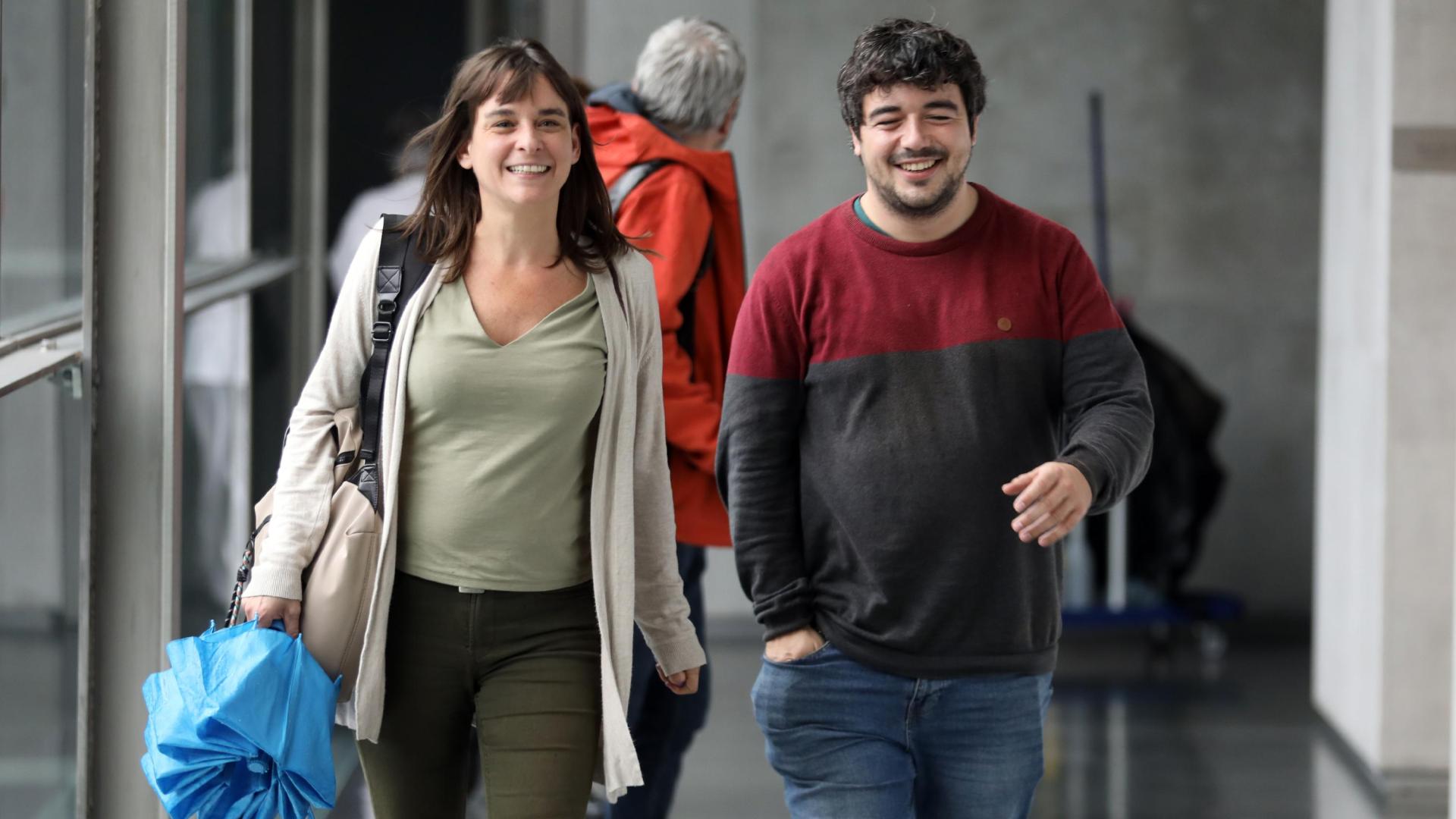 La consejera Begoña Alfaro y Miguel Garrido, parlamentario de Contigo Zurekin