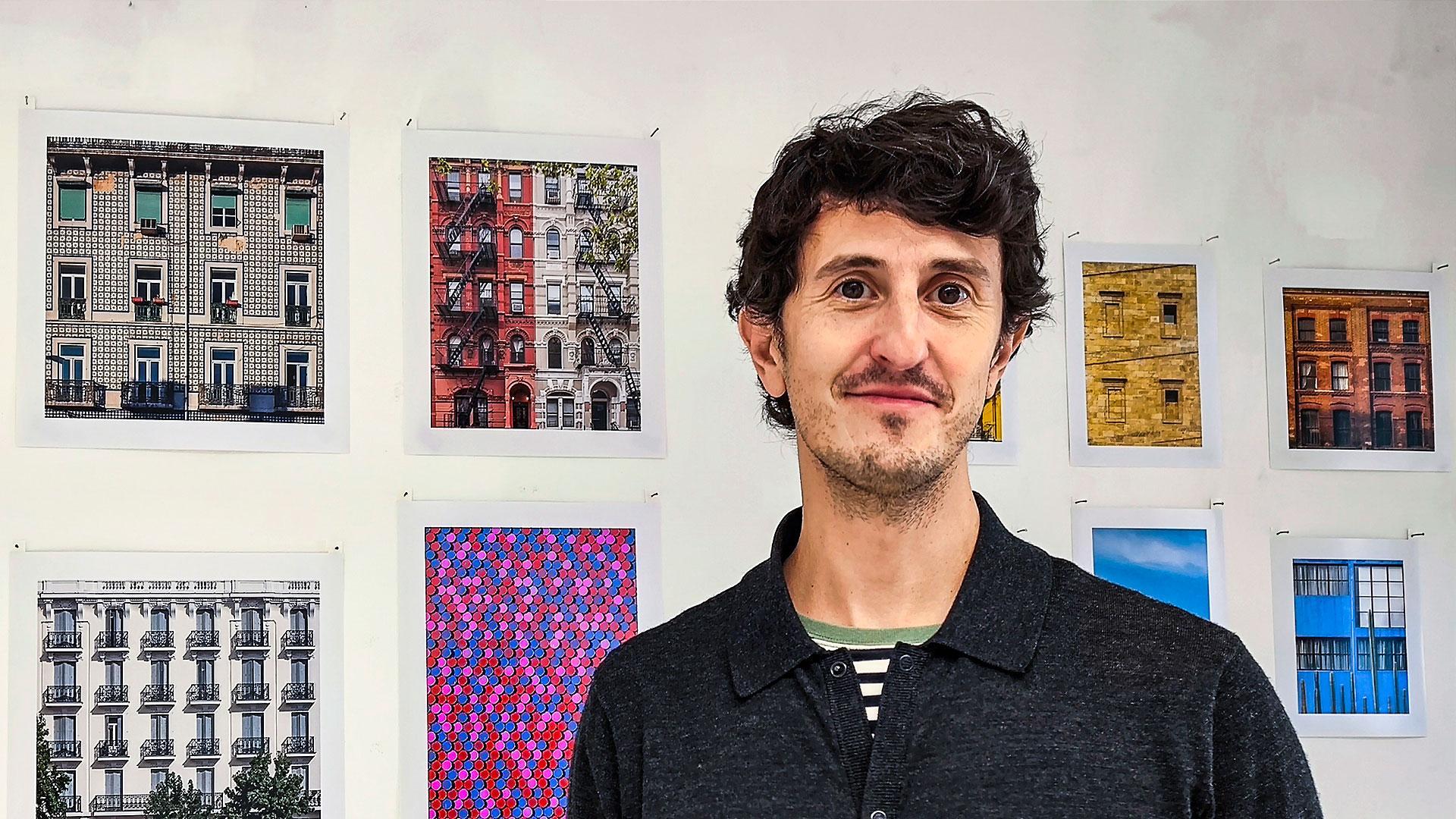 El fotógrafo español Miguel Ángel Fonta indaga en la Historia y las historias de los edificios a través de la lente de su cámara, captando en imágenes las fachadas de las ciudades que recorre y que ahora exhibe en una exposición en Londres