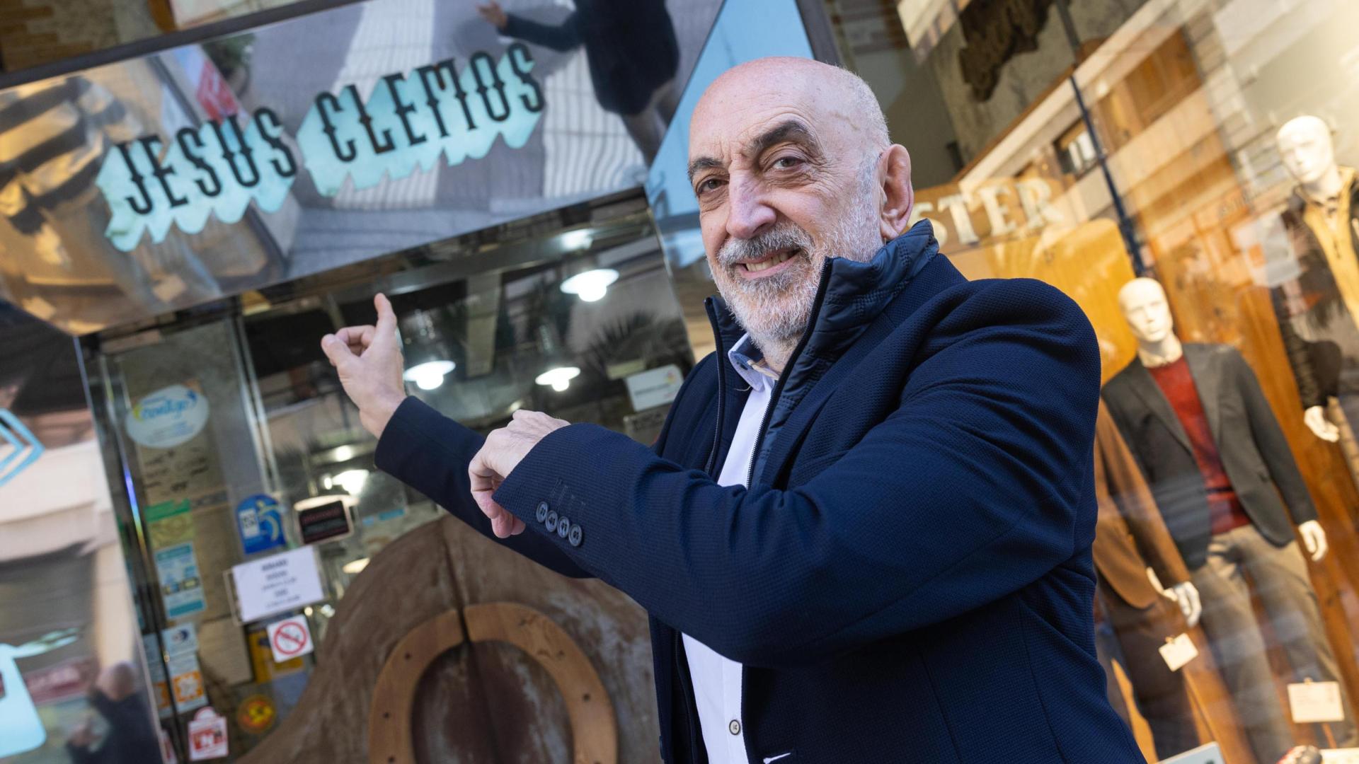 A: BLANCA ALDANONDO
F: 08/10/2024
P:  JESUS CLEMOS HERNANDEZ
L: TUDELA
T: TIENDA DE ROPA  JESUS CLEMOS. COMERCIO
