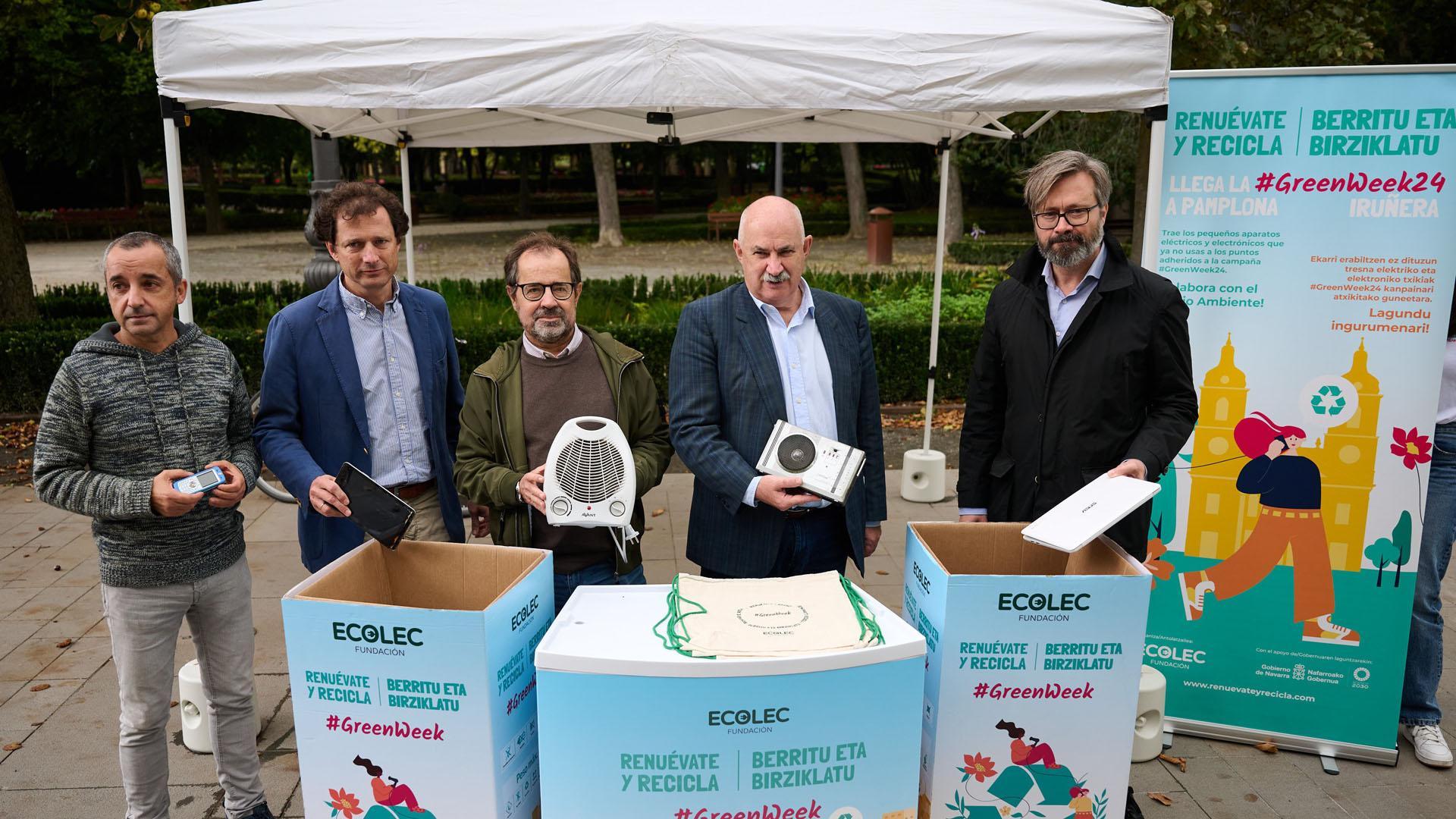De izqda. a dcha.: Gorka Mediavilla, Pablo Basterra, Emilio Garrido, José Mari Aierdi y Rafael Serrano.