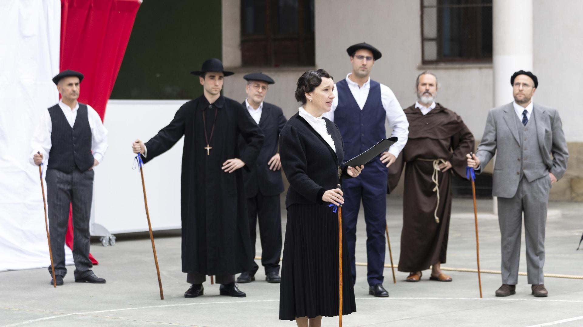 La pastoral en euskera Julia Fernandez Zabaleta-Emakume aintzindariak’, hoy en la Plaza de los Burgos.