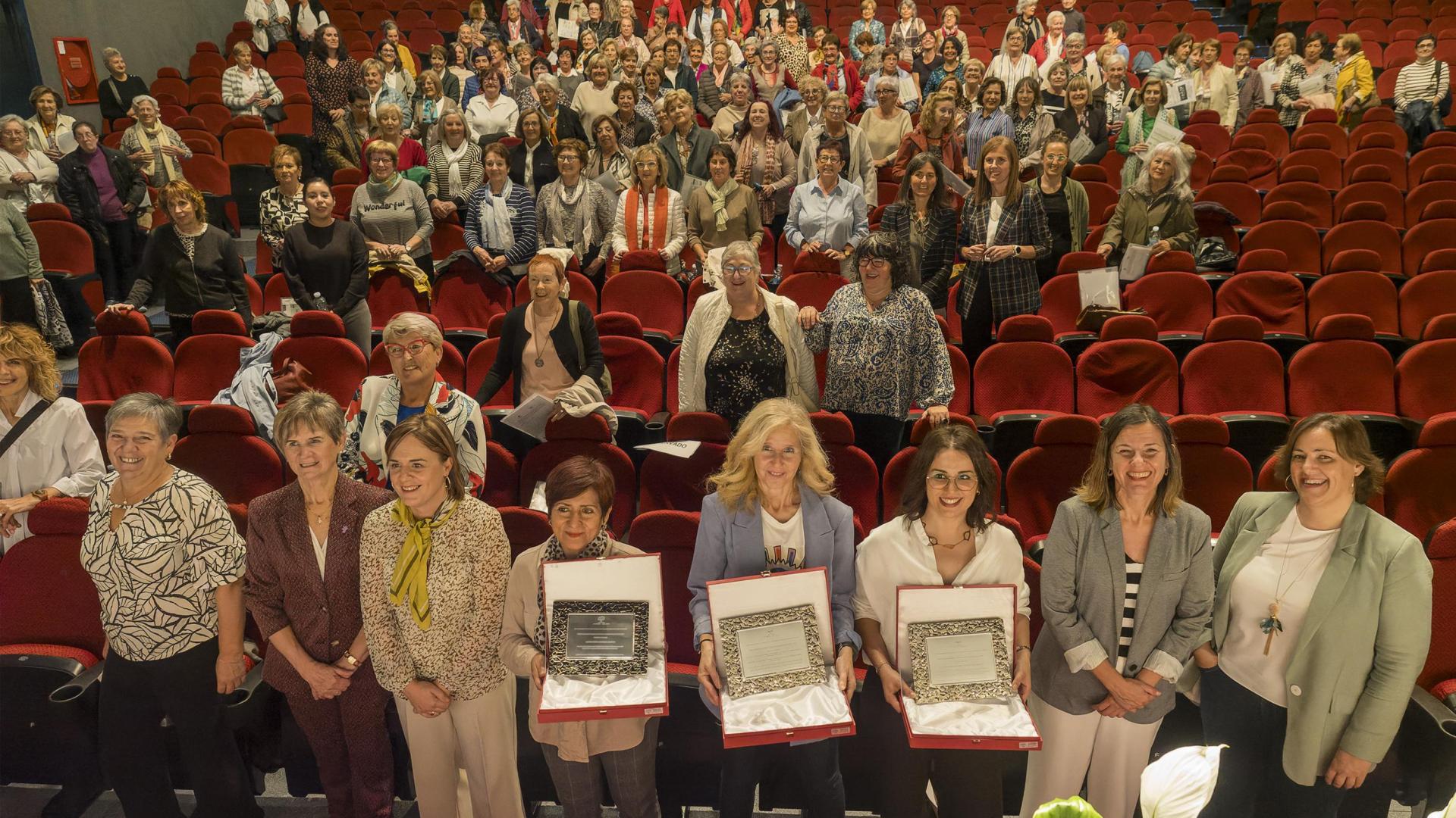 *A:MONTXO A.G.
*F: 2024-10-15
*L: ESTELLA-LIZARRA
*T: AFAMMER DIA INTERNACIONAL DE LAS MUJERES RURALES CLAUSURA
*P: