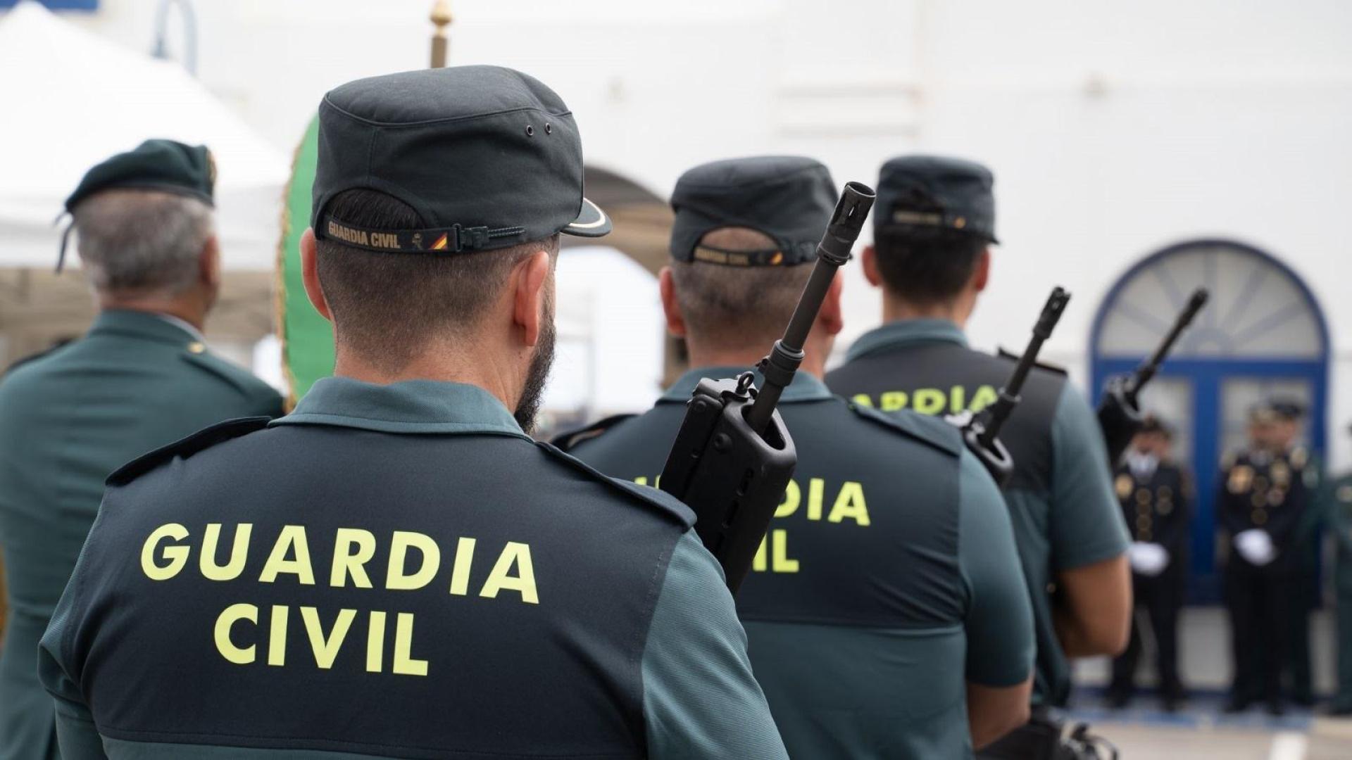 Imagen de archivo de varios agentes de la Guardia Civil