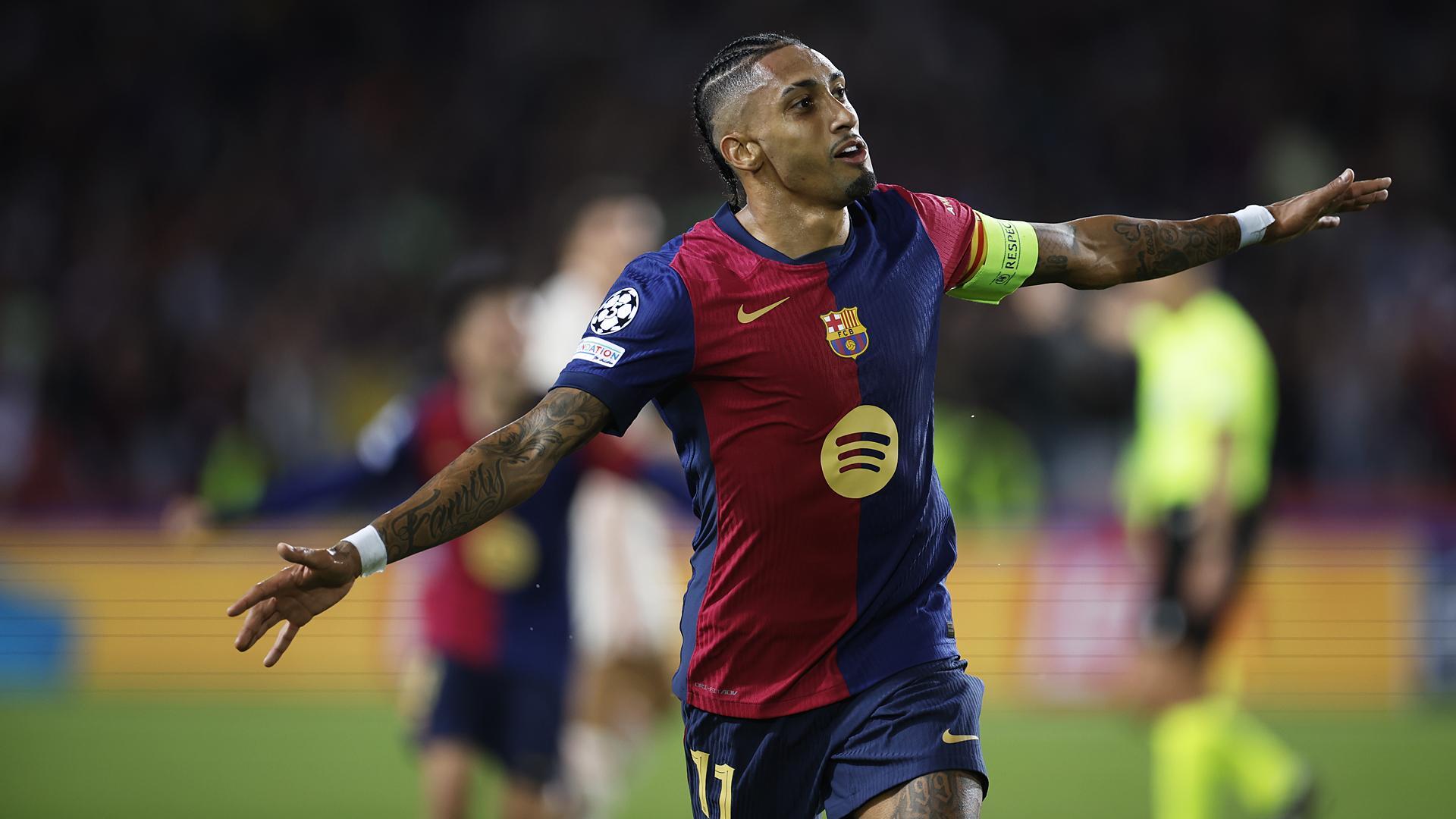 Rapinha celebra uno de los goles anotados al Bayern Múnich en el choque de Champions