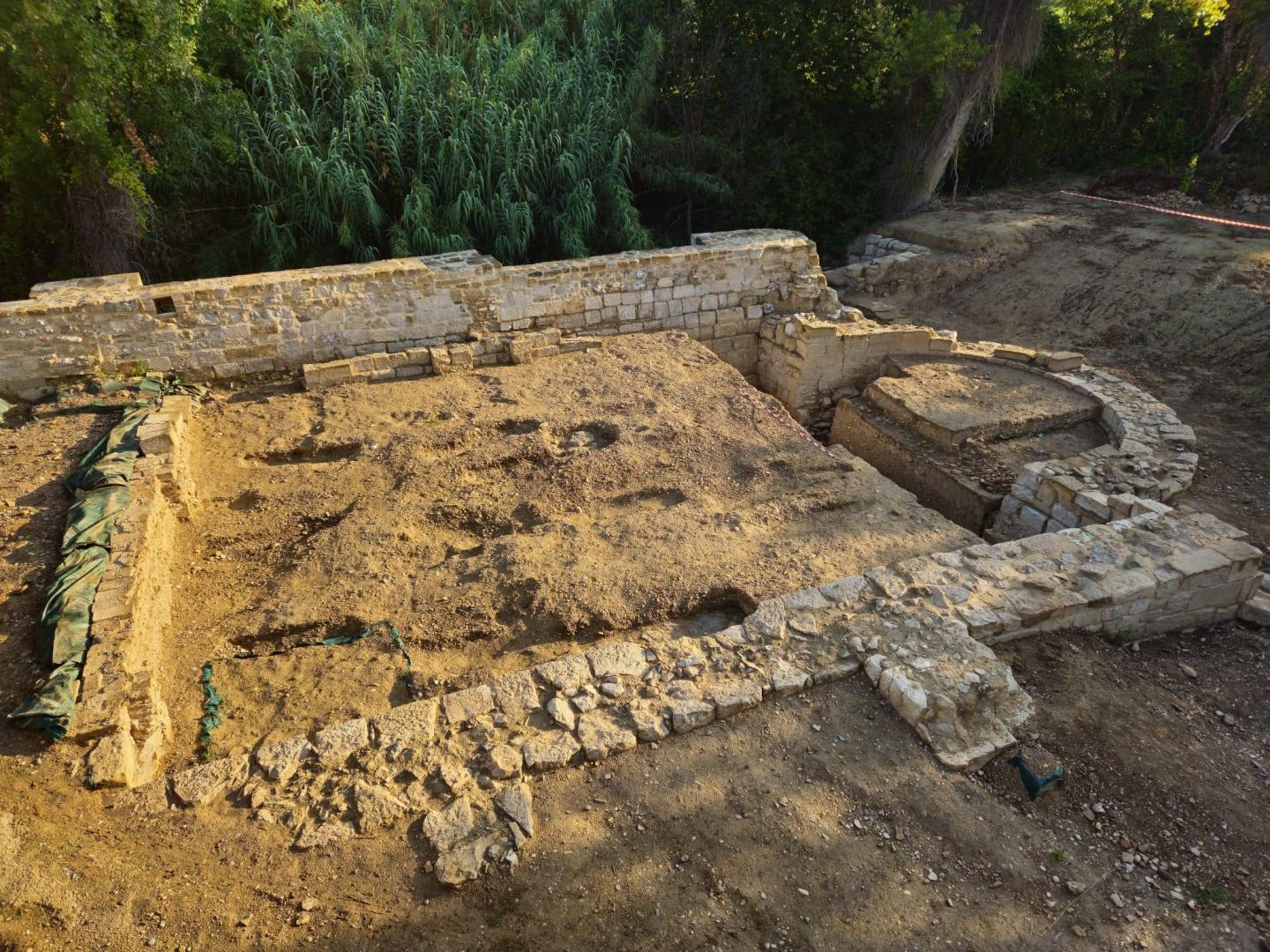 Planta de las excavaciones de la ermita de la Virgen del Pero.