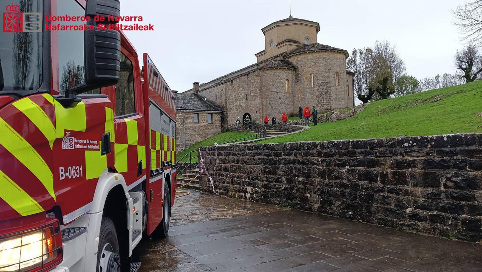 Imagen del santuario, este sábado, difundida por los bomberos.