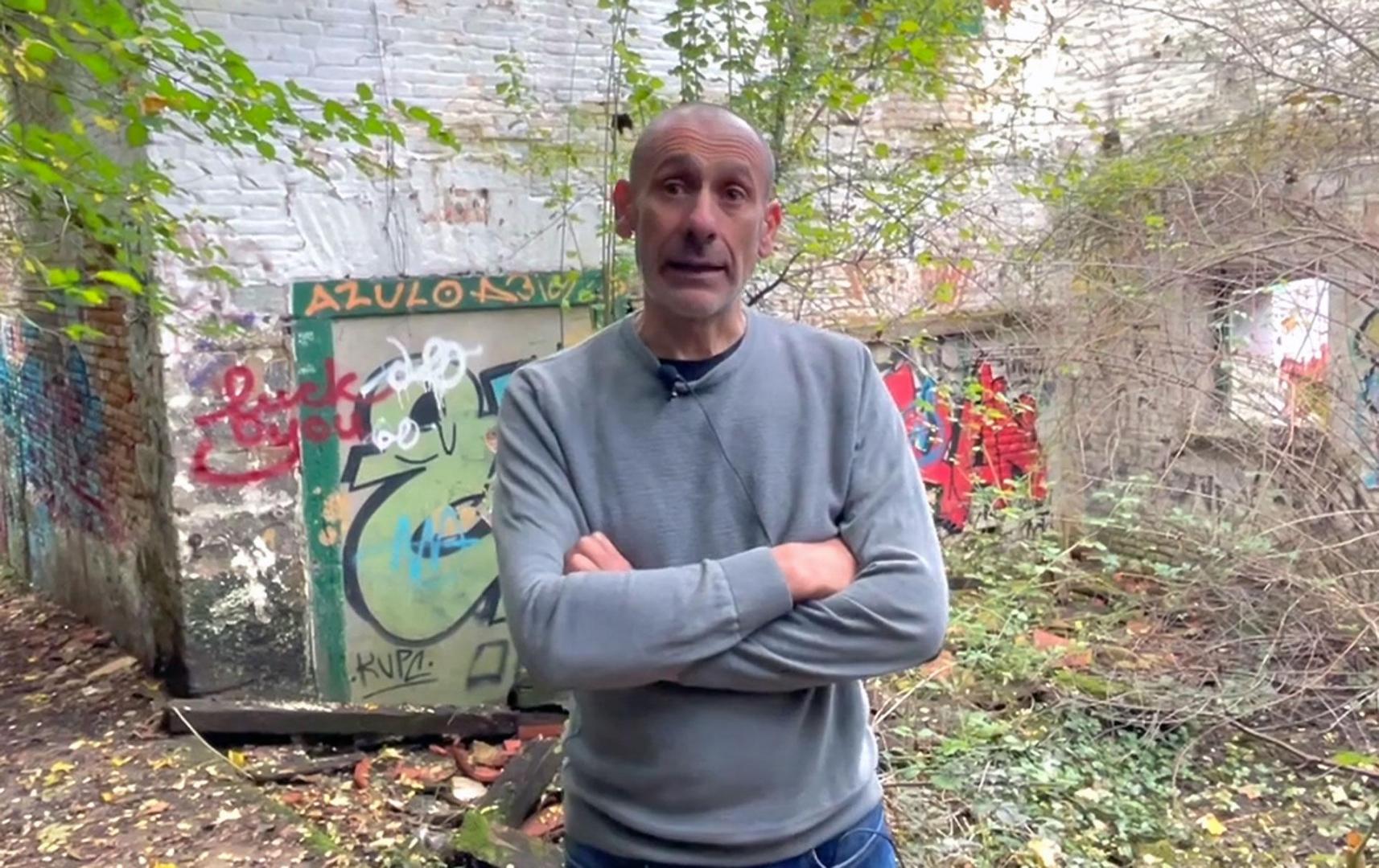Diario de Navarra entrevista a Peio Amatriain, copropietario de la Casa de Curtidores. El Ayuntamiento de Pamplona se ha mostrado favorable a conceder la licencia urbanística para convertir la Casa de Curtidores en un edificio de viviendas.