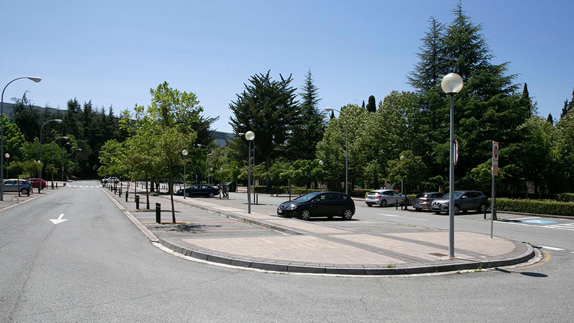 Aparcamiento del cementerio de Pamplona