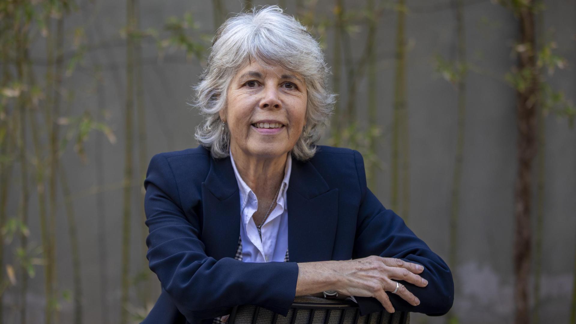 La escritora María Belmonte estará hoy en Pamplona para presentar su libro 'El murmullo del agua'.