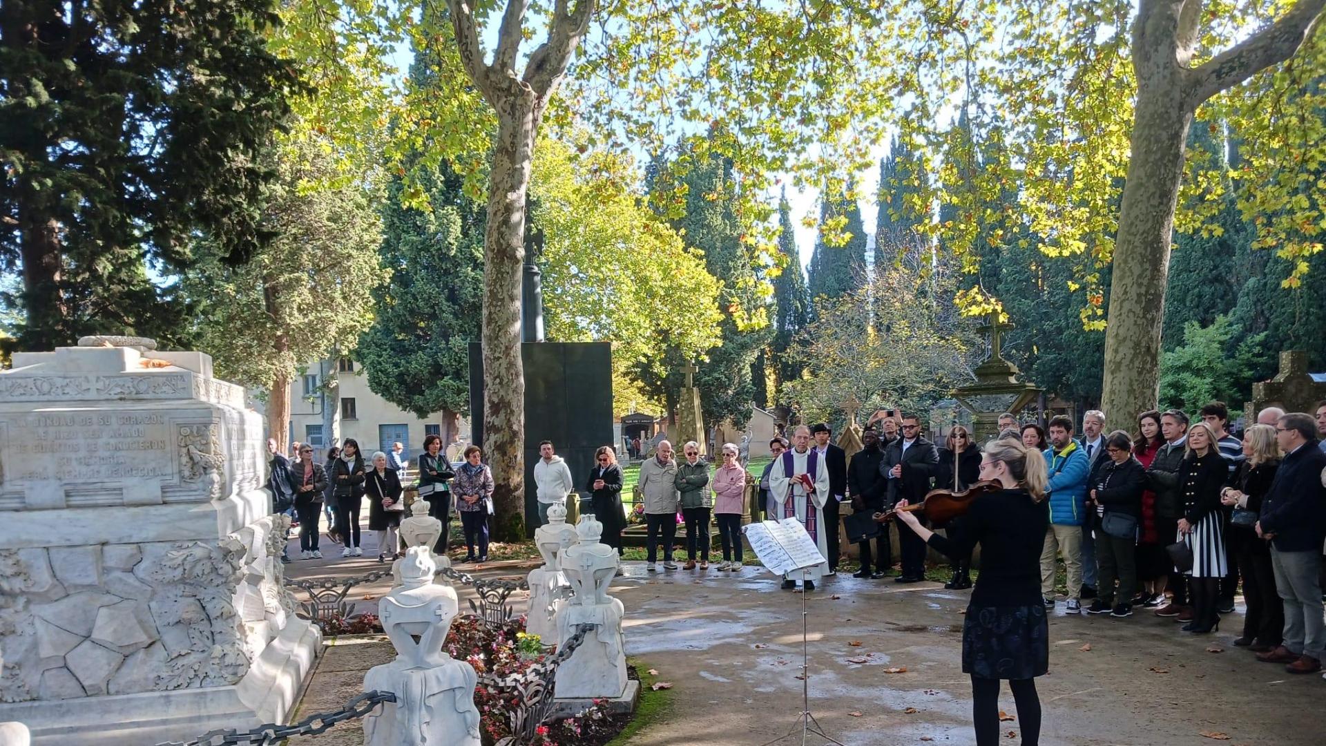 Homenaje a Pablo Sarasate en el cementerio de Pamplona