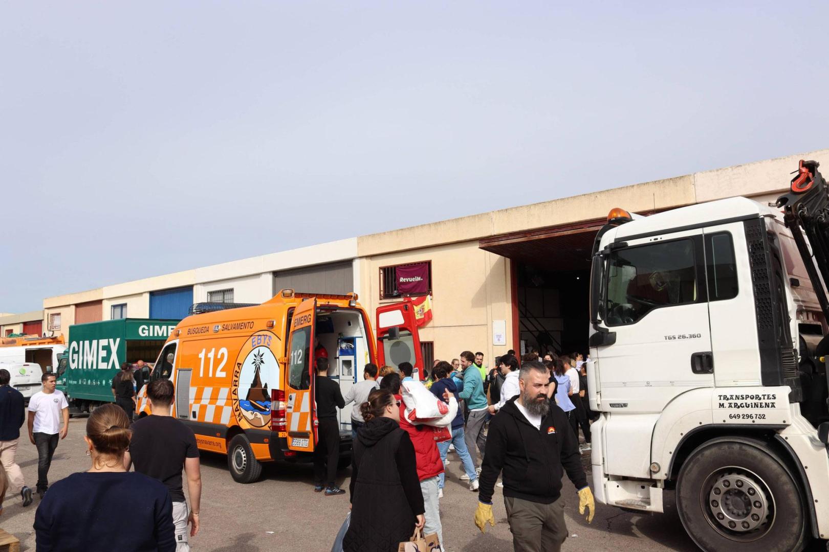 Parada del convoy de ayuda en Arganda