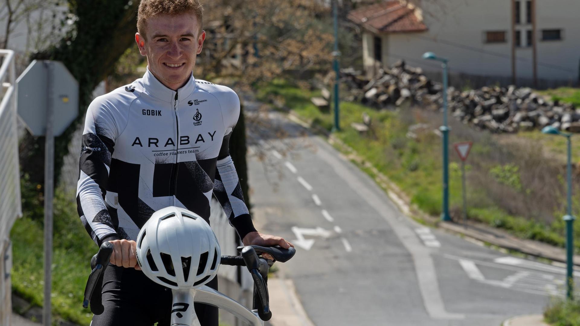Unai Esparza, ciclista estellés del Illes Balears.