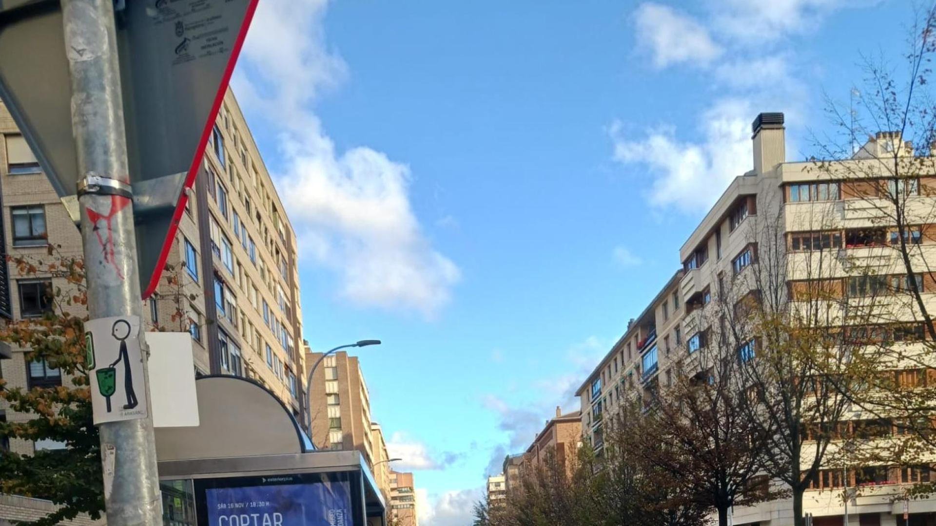 La calle Esquíroz, en la mañana de este lunes