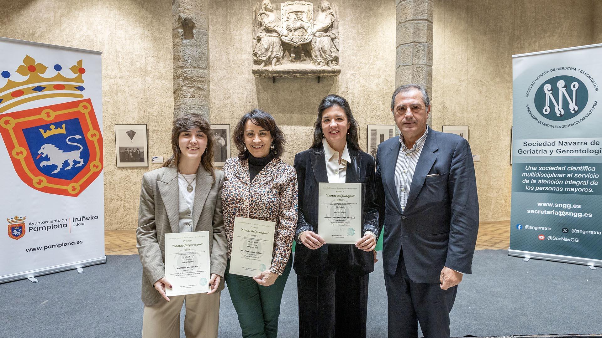 Fotos del acto de entrega de los premios Tomás Belzunegui. /
