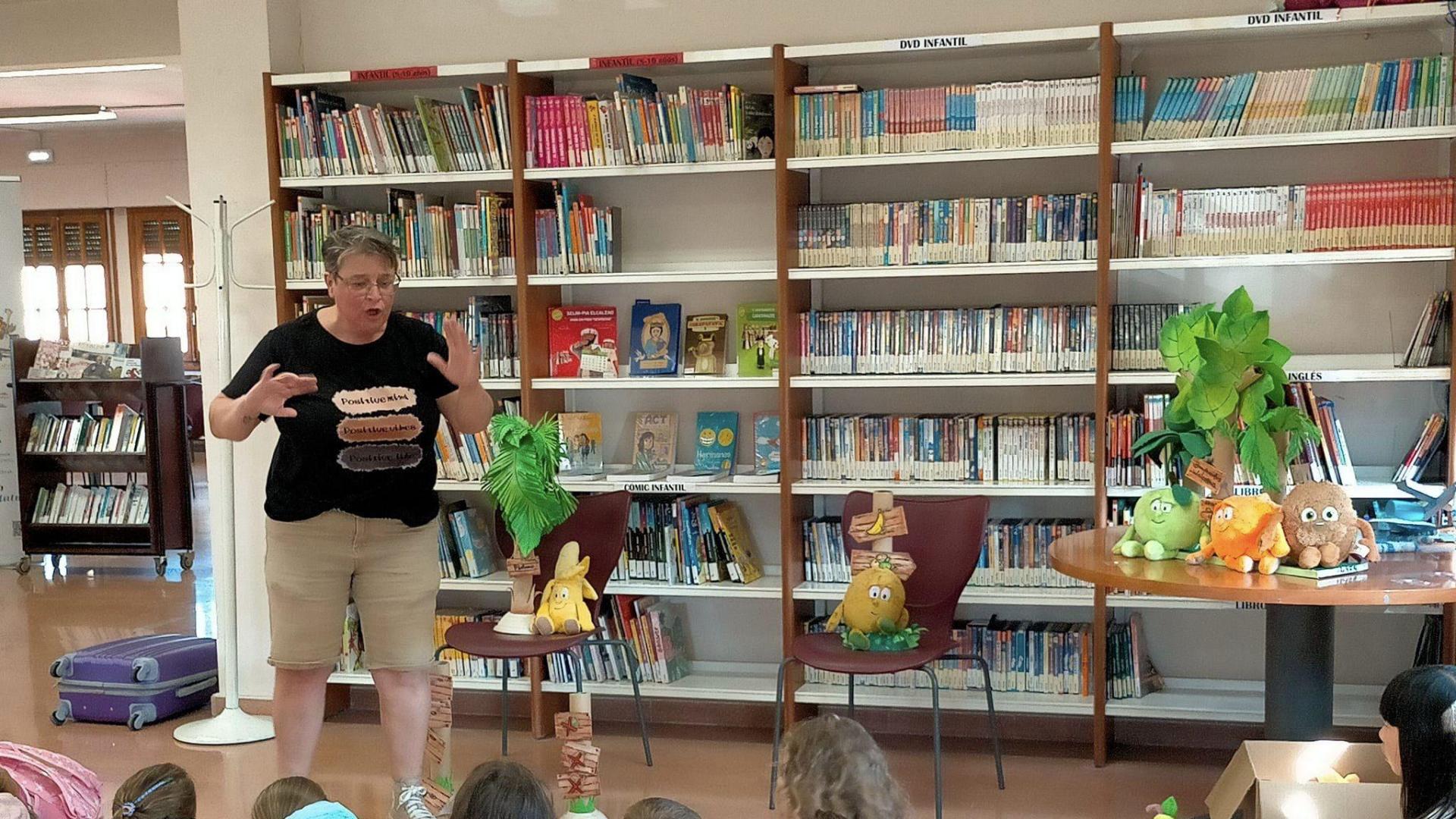 Mari Paz Jaurrieta presenta 'Soy plátano' en Ámbito Cultural.