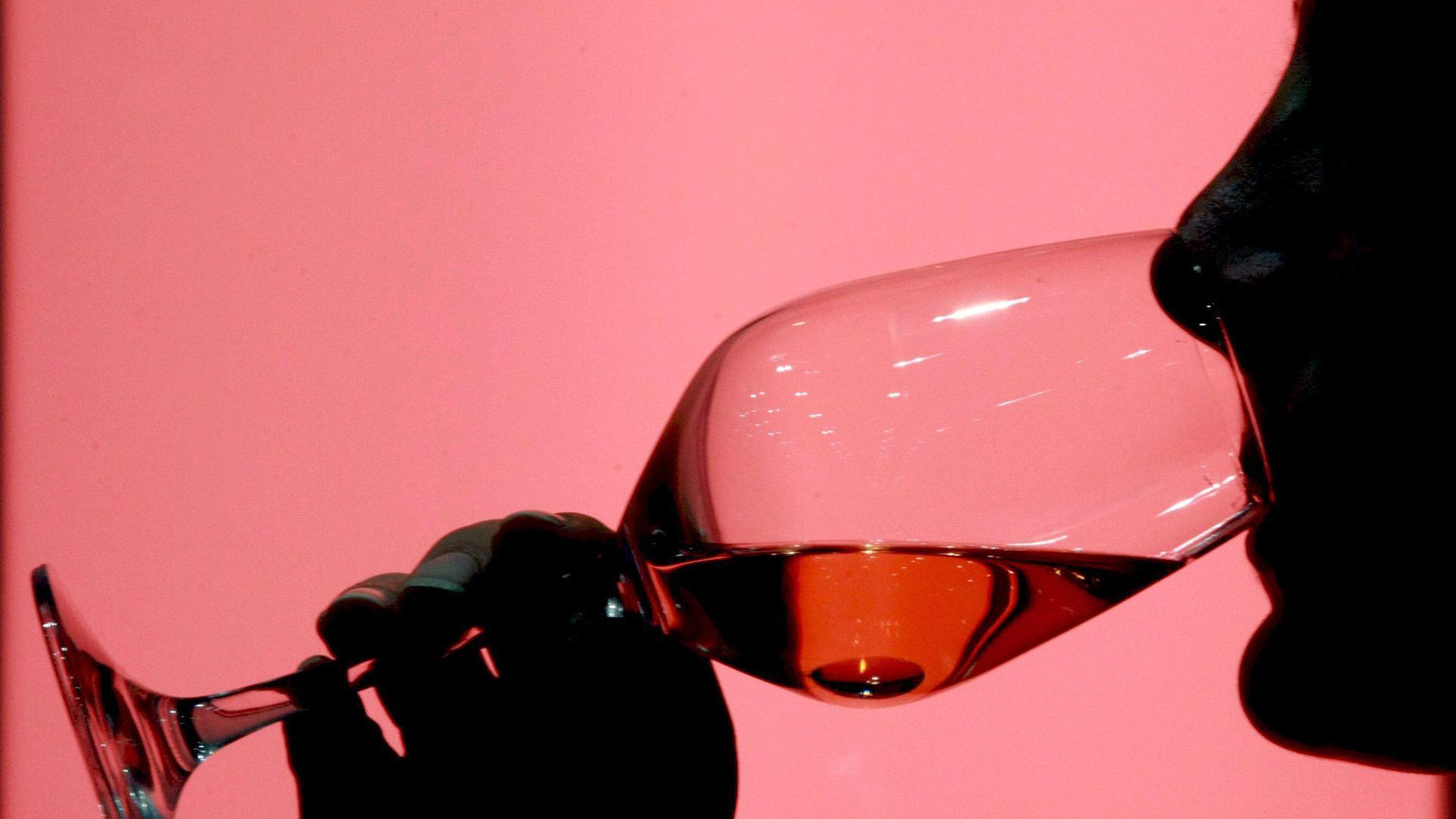 El vino subastado está valorado en algo menos de dos euros por litro