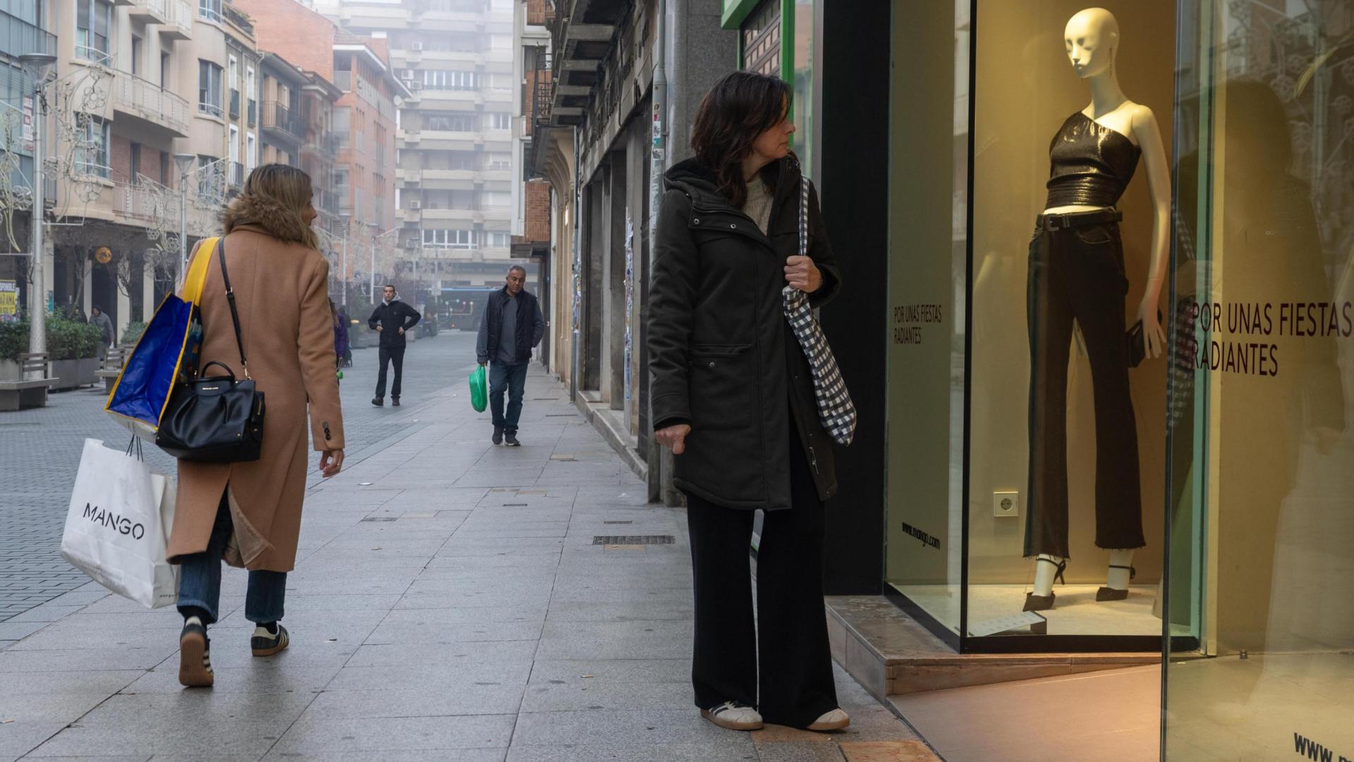 Imagen de la calle Gaztambide-Carrera, una de las más comerciales del centro de Tudela
