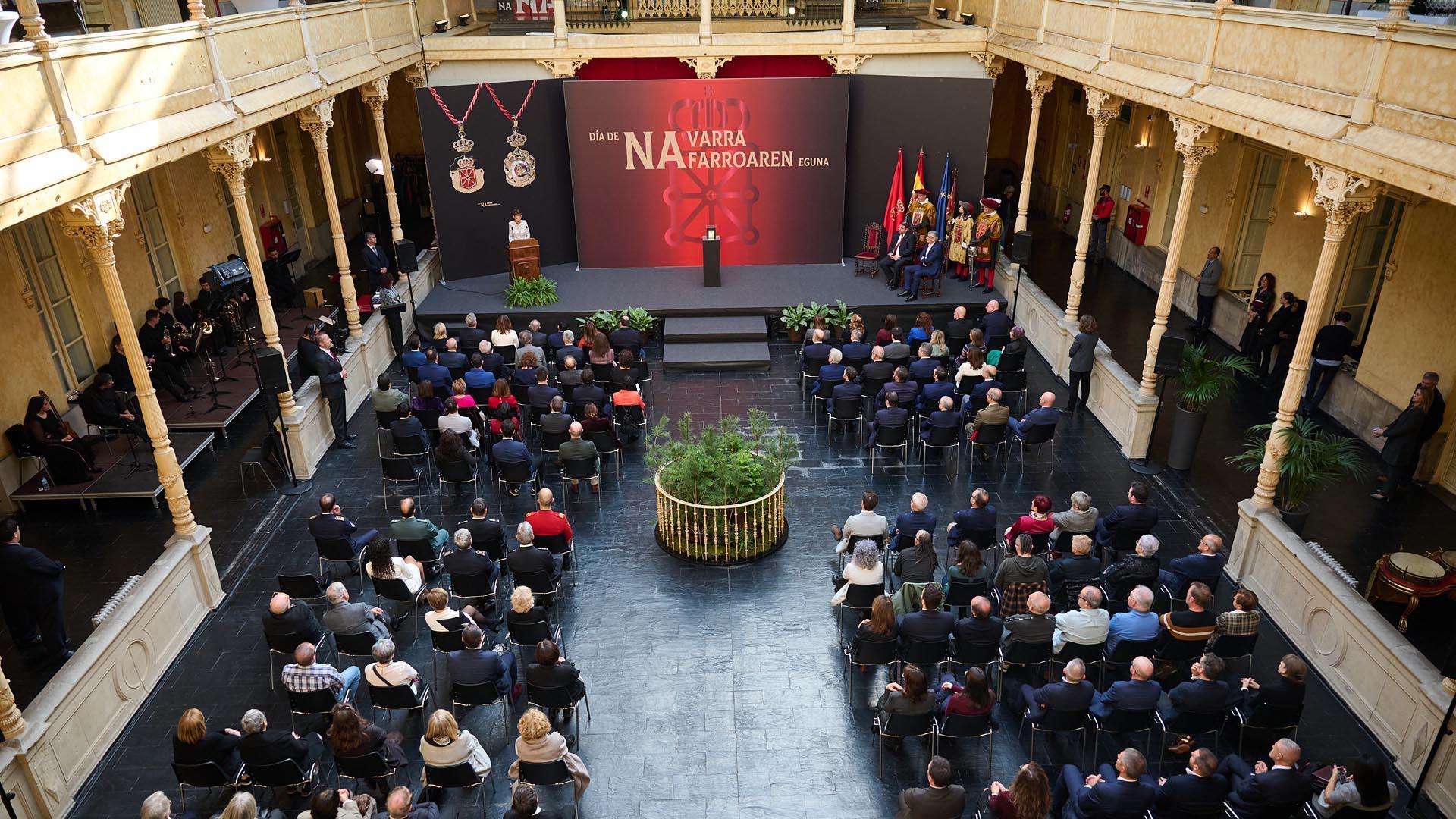 Acto de entrega de la Medalla de Oro de Navarra 2024.