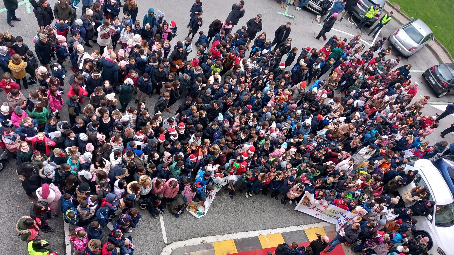 La ronda ha comenzado frente al Palacio Episcopal